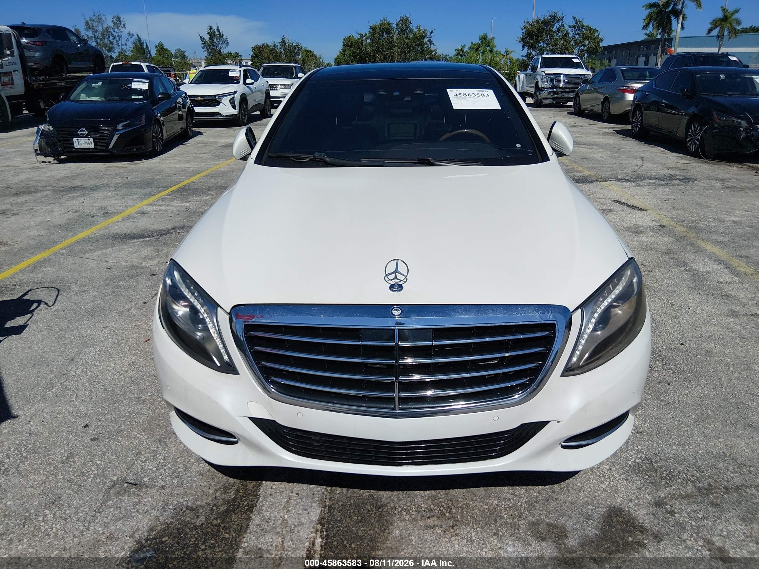 2014 Mercedes-benz S 550 White vin: WDDUG8CB0EA051109