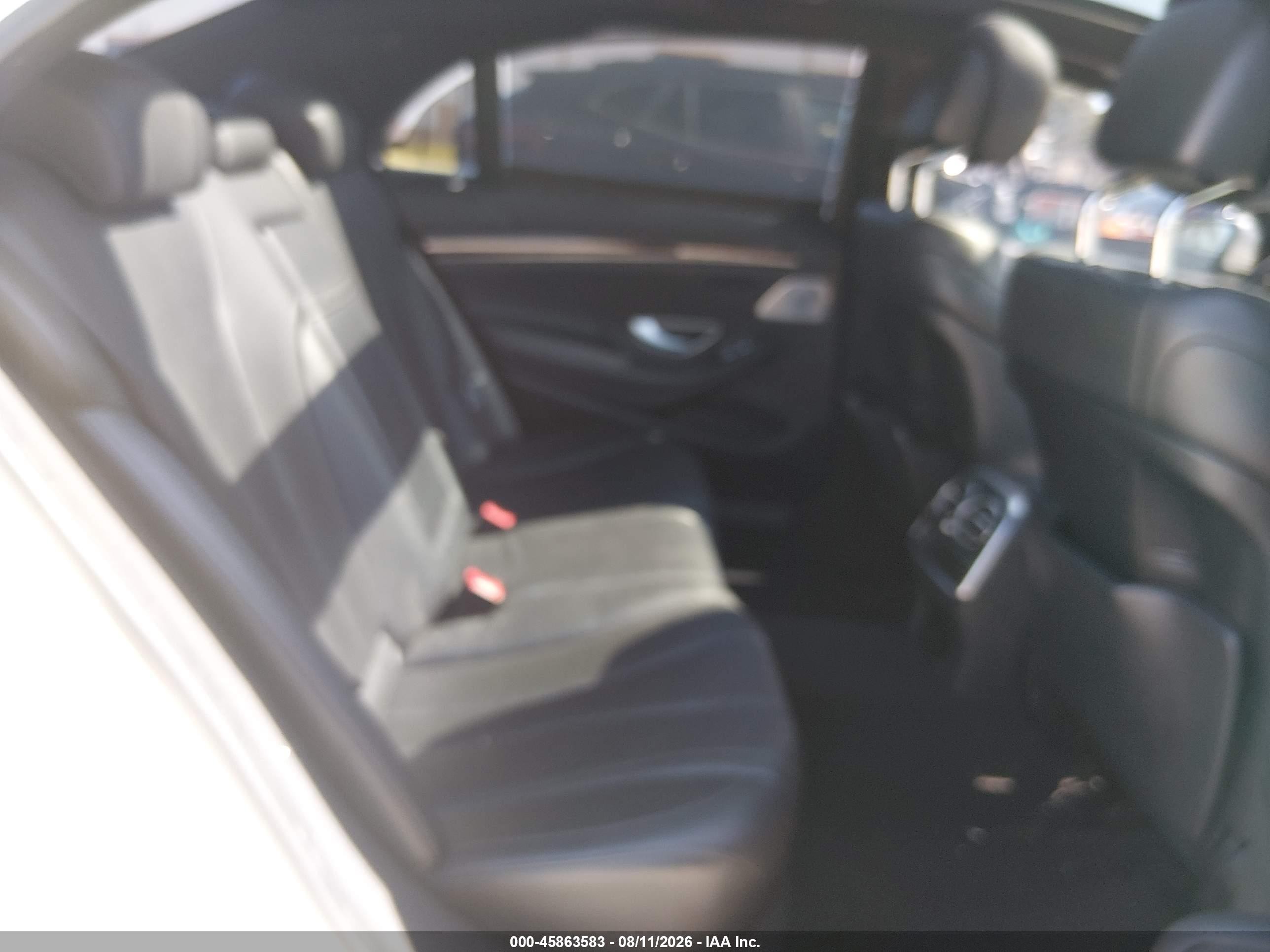 2014 Mercedes-benz S 550 White vin: WDDUG8CB0EA051109