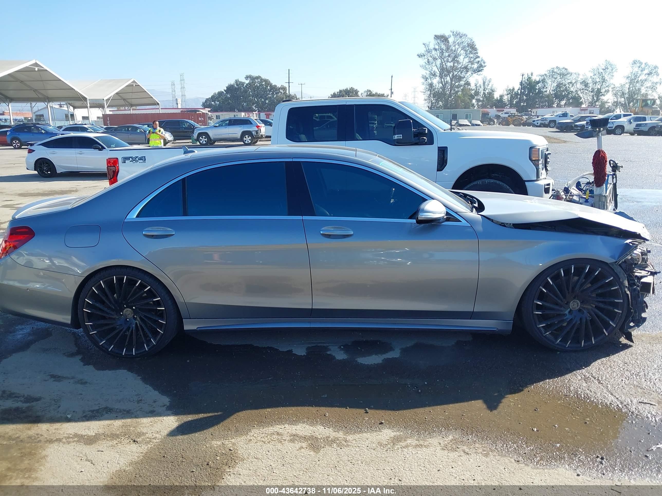 2014 Mercedes-benz S 550   Gray vin: WDDUG8CB0EA062871