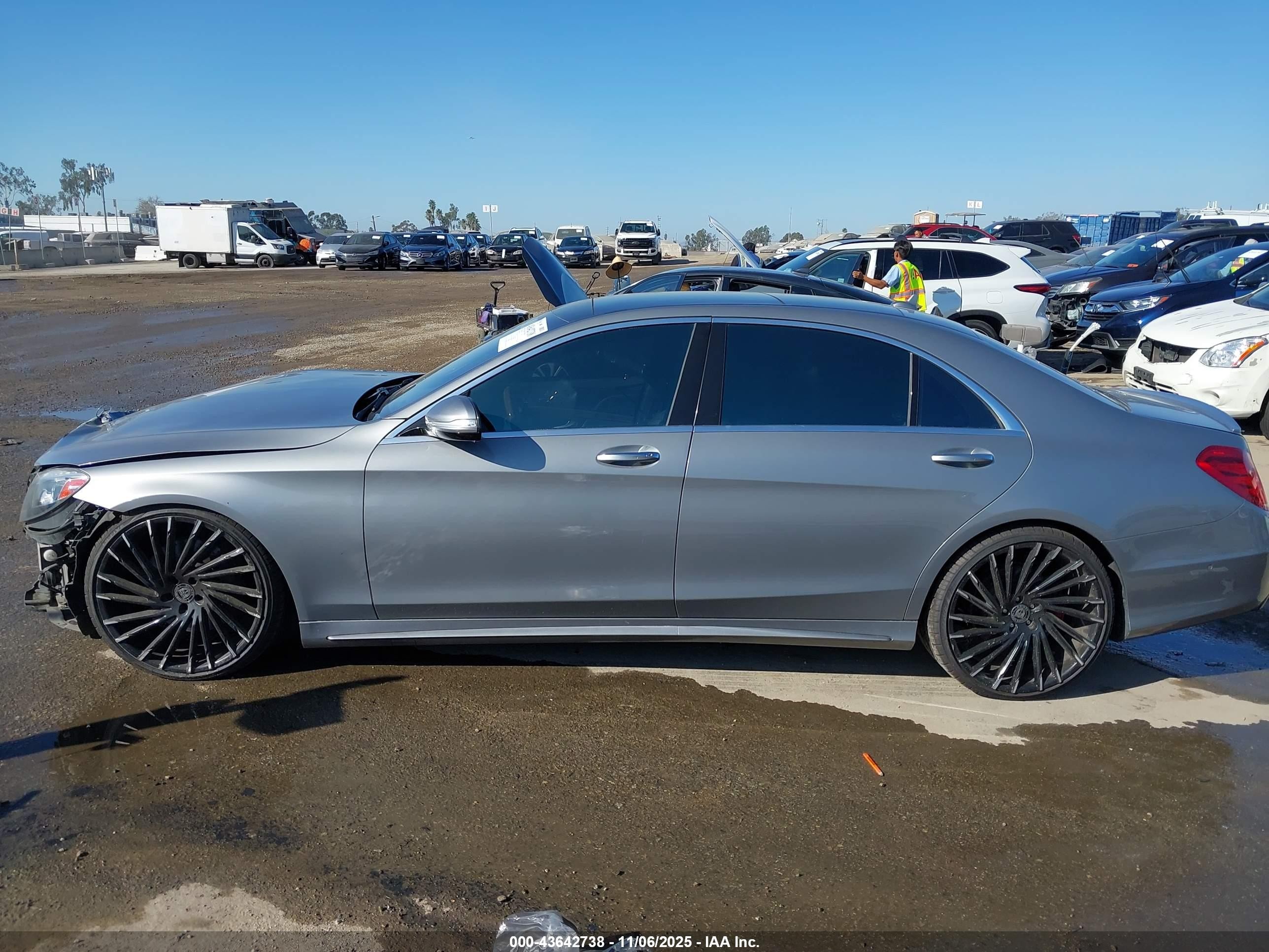 2014 Mercedes-benz S 550   Gray vin: WDDUG8CB0EA062871
