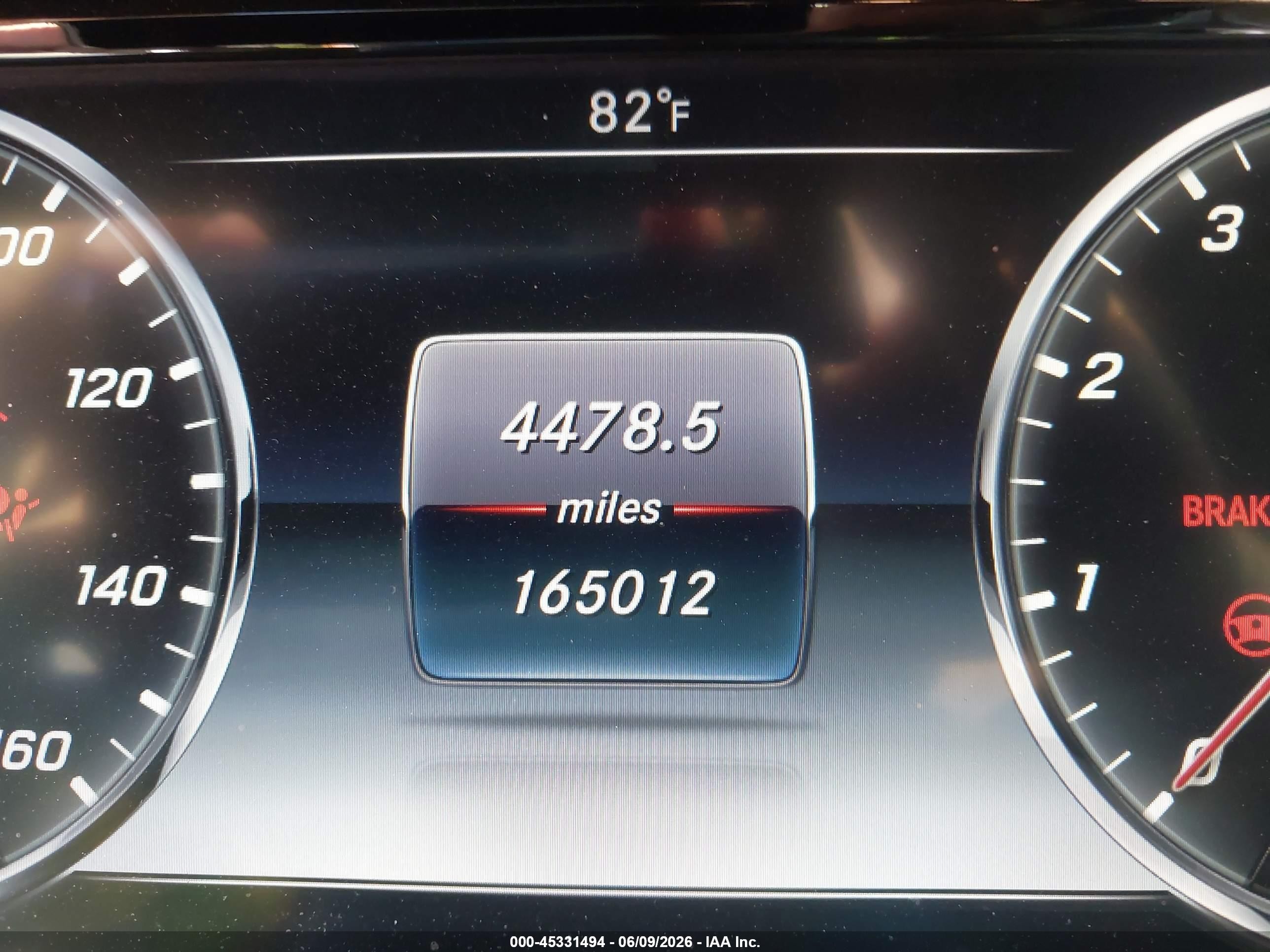 2015 Mercedes-benz S 550   Black vin: WDDUG8CB0FA114890