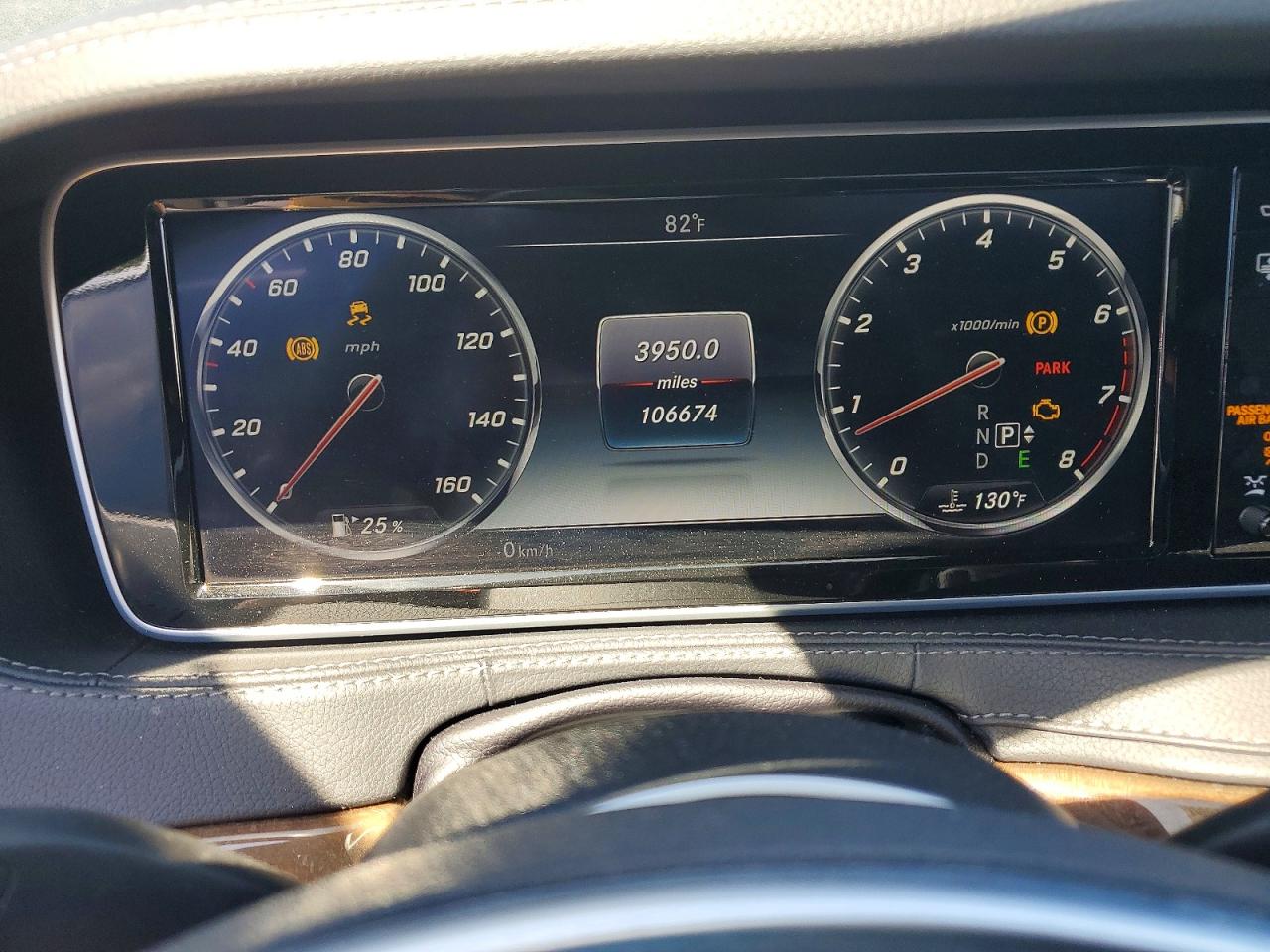 2015 Mercedes-benz S 550 Black vin: WDDUG8CB0FA118275