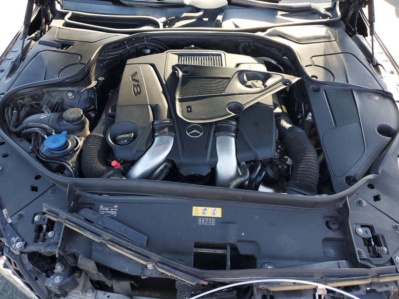 2015 Mercedes-benz S 550 Черный vin: WDDUG8CB0FA124674