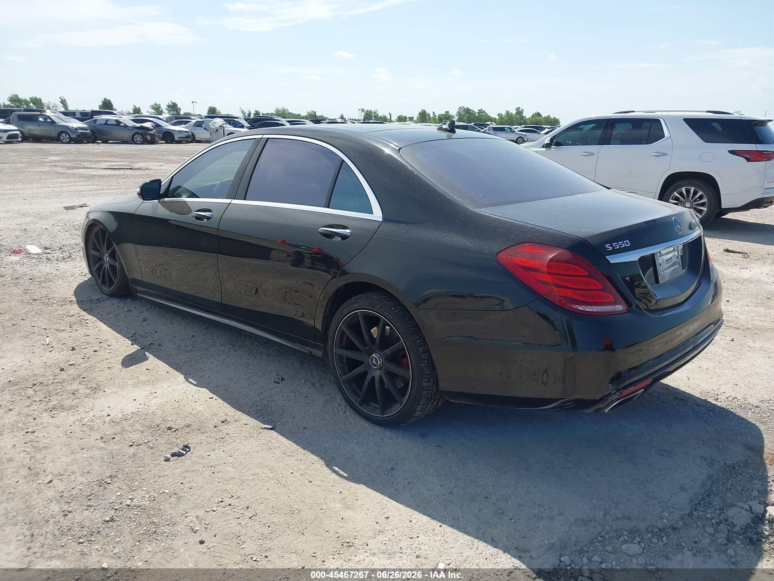 2015 Mercedes-benz S 550   Black vin: WDDUG8CB0FA130023