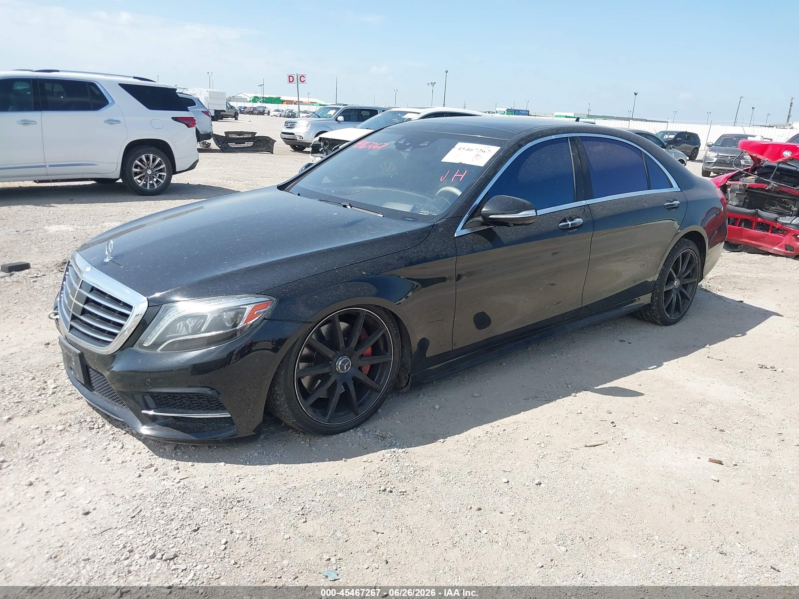 2015 Mercedes-benz S 550   Black vin: WDDUG8CB0FA130023