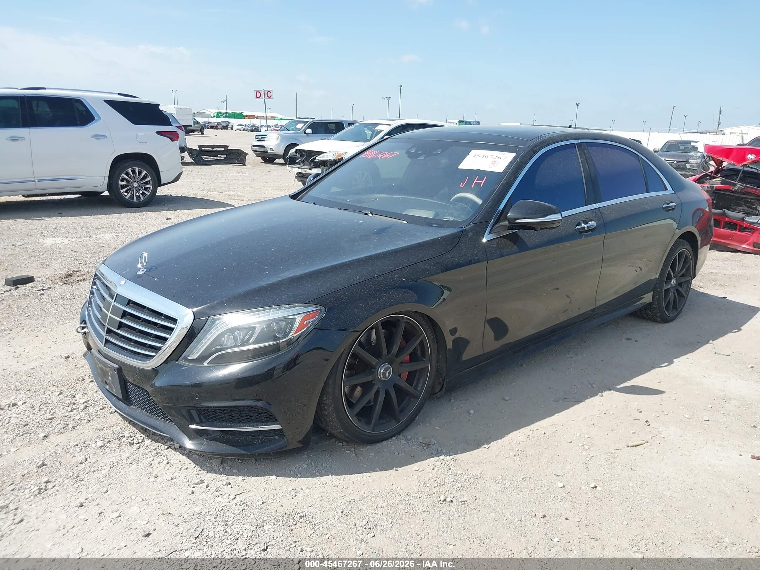 2015 Mercedes-benz S 550   Black vin: WDDUG8CB0FA130023