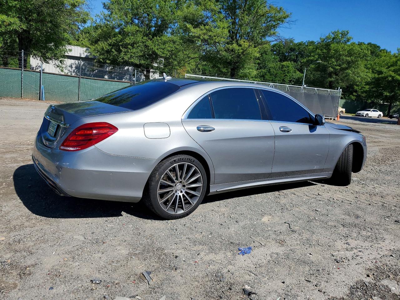 2015 Mercedes-benz S 550 Gray vin: WDDUG8CB0FA138493