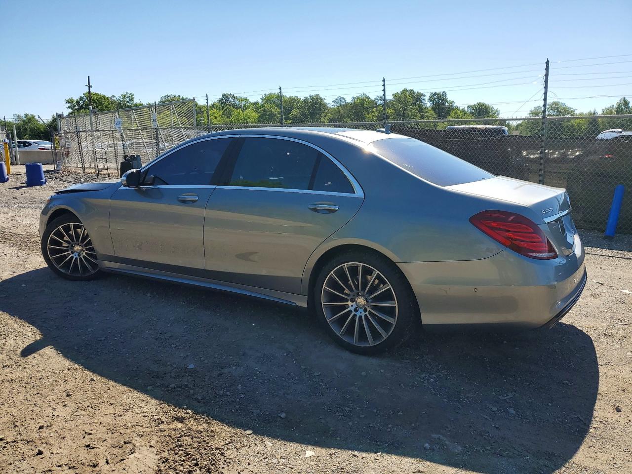 2015 Mercedes-benz S 550 Gray vin: WDDUG8CB0FA138493