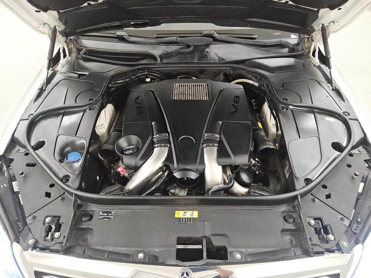 2015 Mercedes-benz S 550 White vin: WDDUG8CB0FA200202 Damage: Engine, Broken, Repair Required