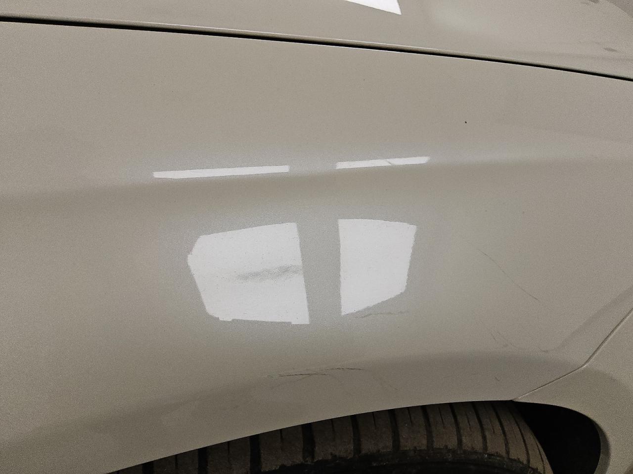 2015 Mercedes-benz S 550 White vin: WDDUG8CB0FA200202 Damage: Right Front Fender, Heavy Scratch, 6 To 7 Inches