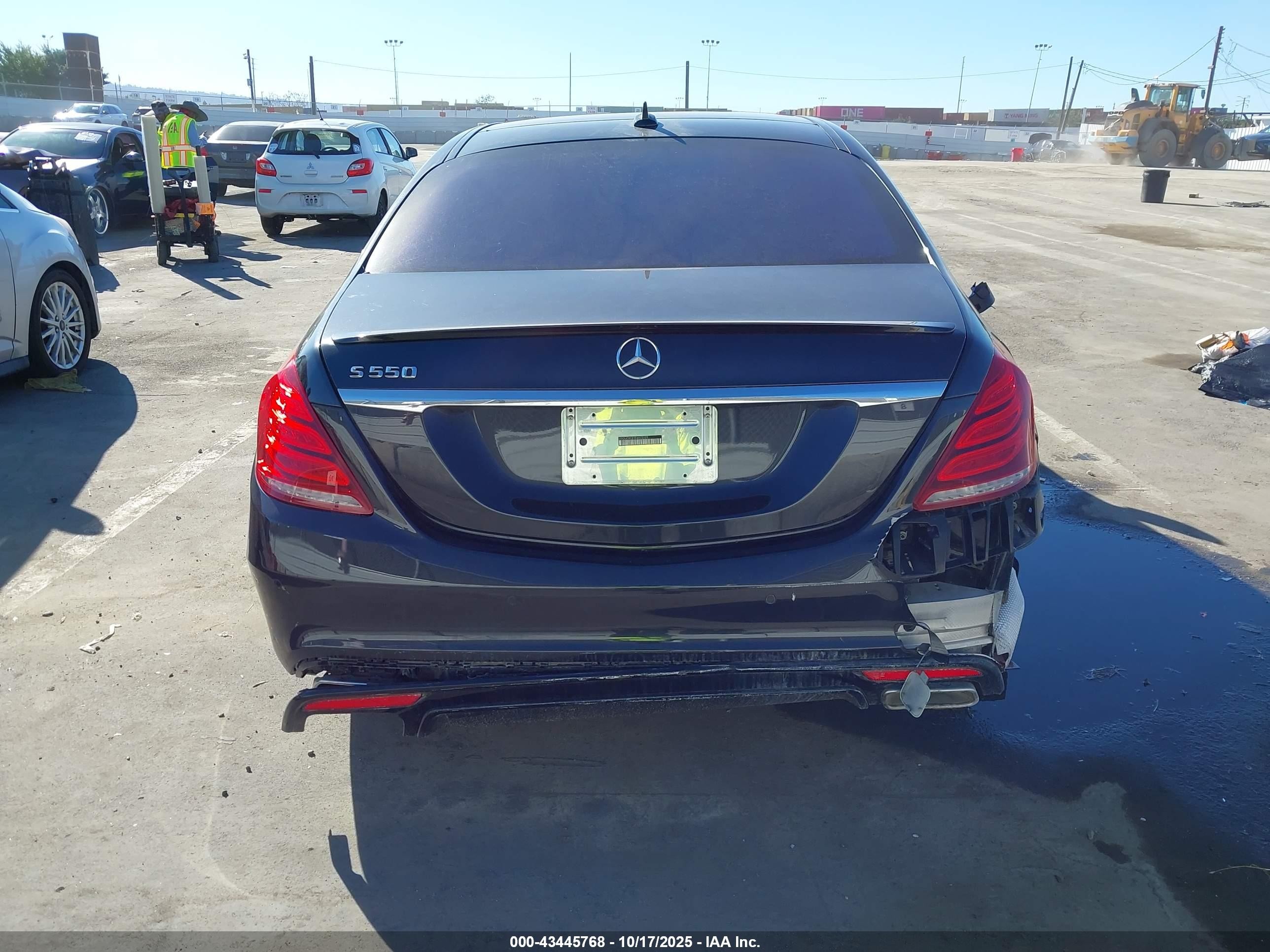 2014 Mercedes-benz S 550   Black vin: WDDUG8CB1EA023125