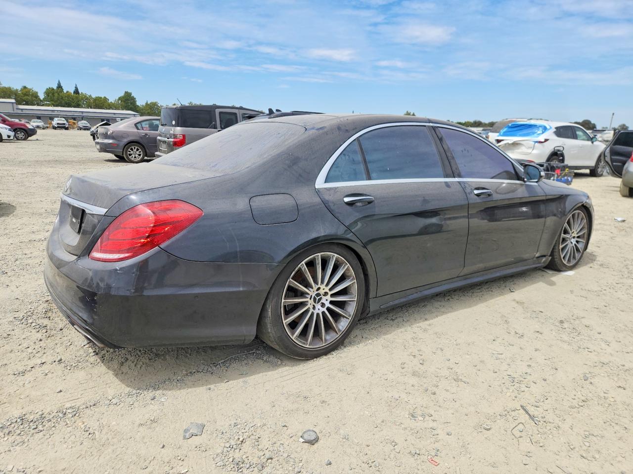 2015 Mercedes-benz S 550 Black vin: WDDUG8CB1FA190294