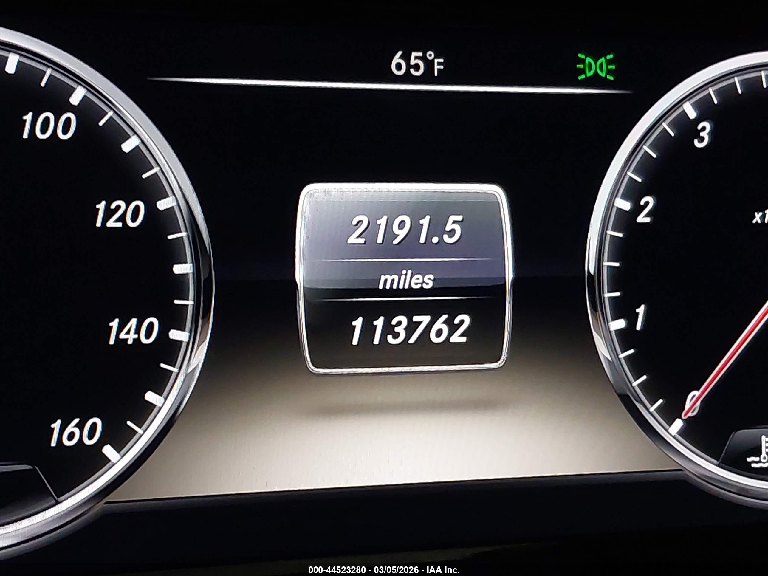 2014 Mercedes-benz S 550   Черный vin: WDDUG8CB2EA006981