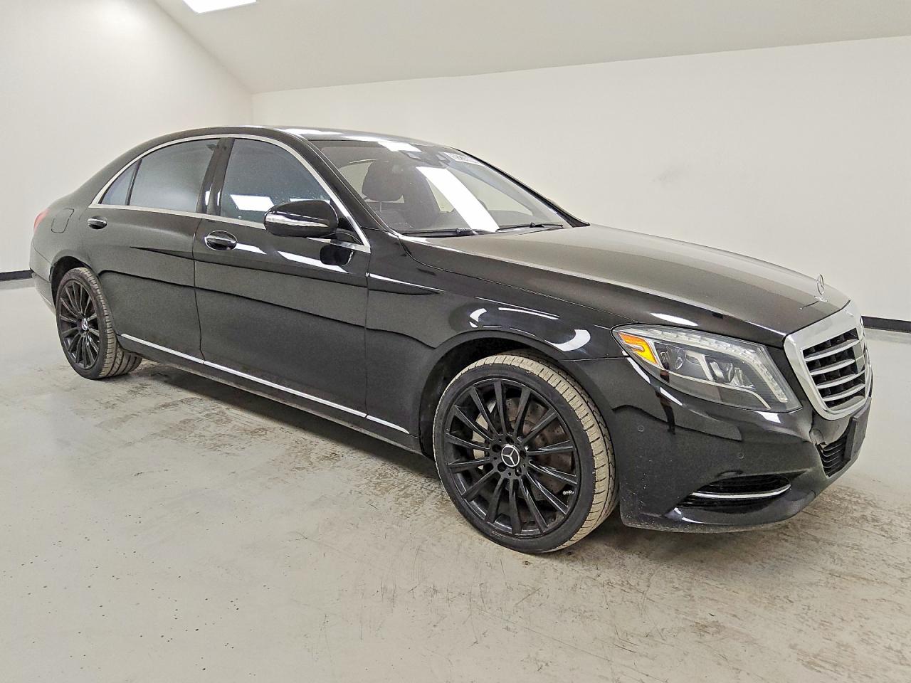 2014 Mercedes-benz S 550 Black vin: WDDUG8CB2EA049961