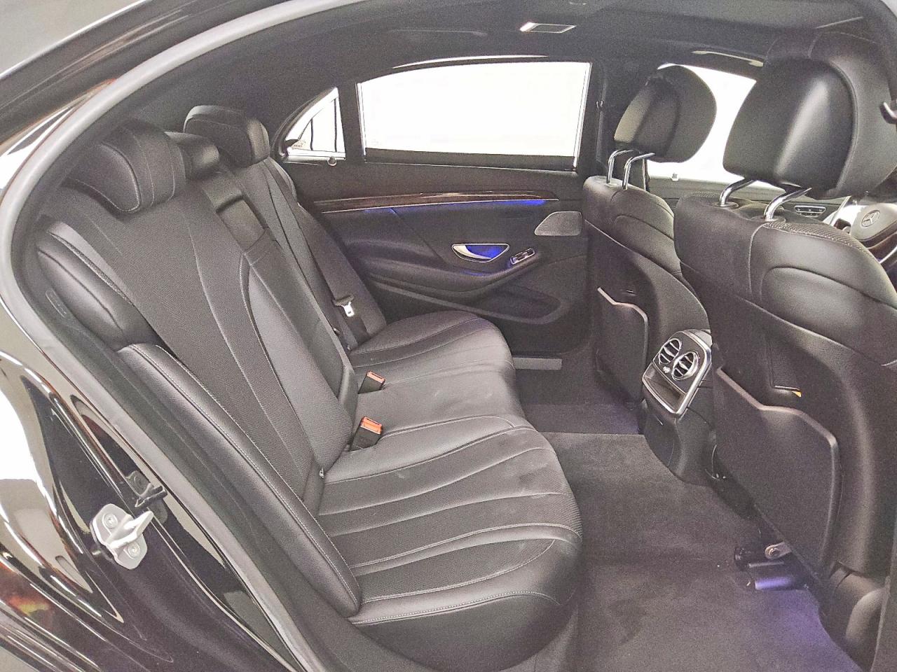 2014 Mercedes-benz S 550 Black vin: WDDUG8CB2EA049961