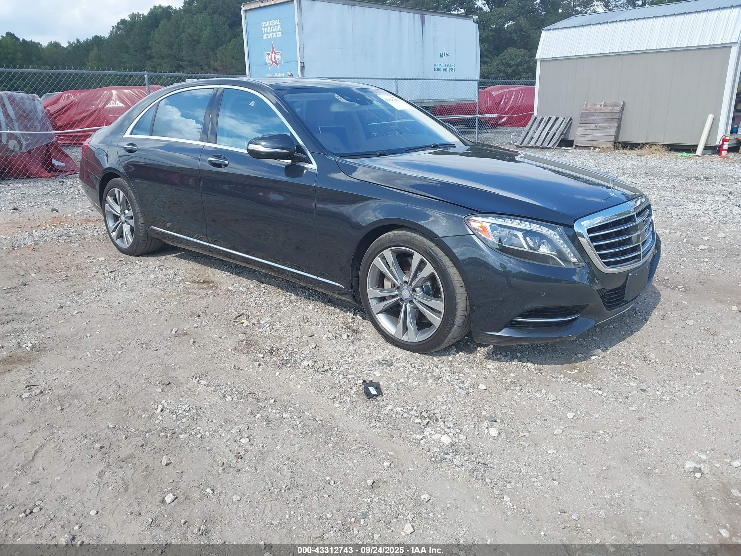 2014 Mercedes-benz S 550   Black vin: WDDUG8CB2EA053833