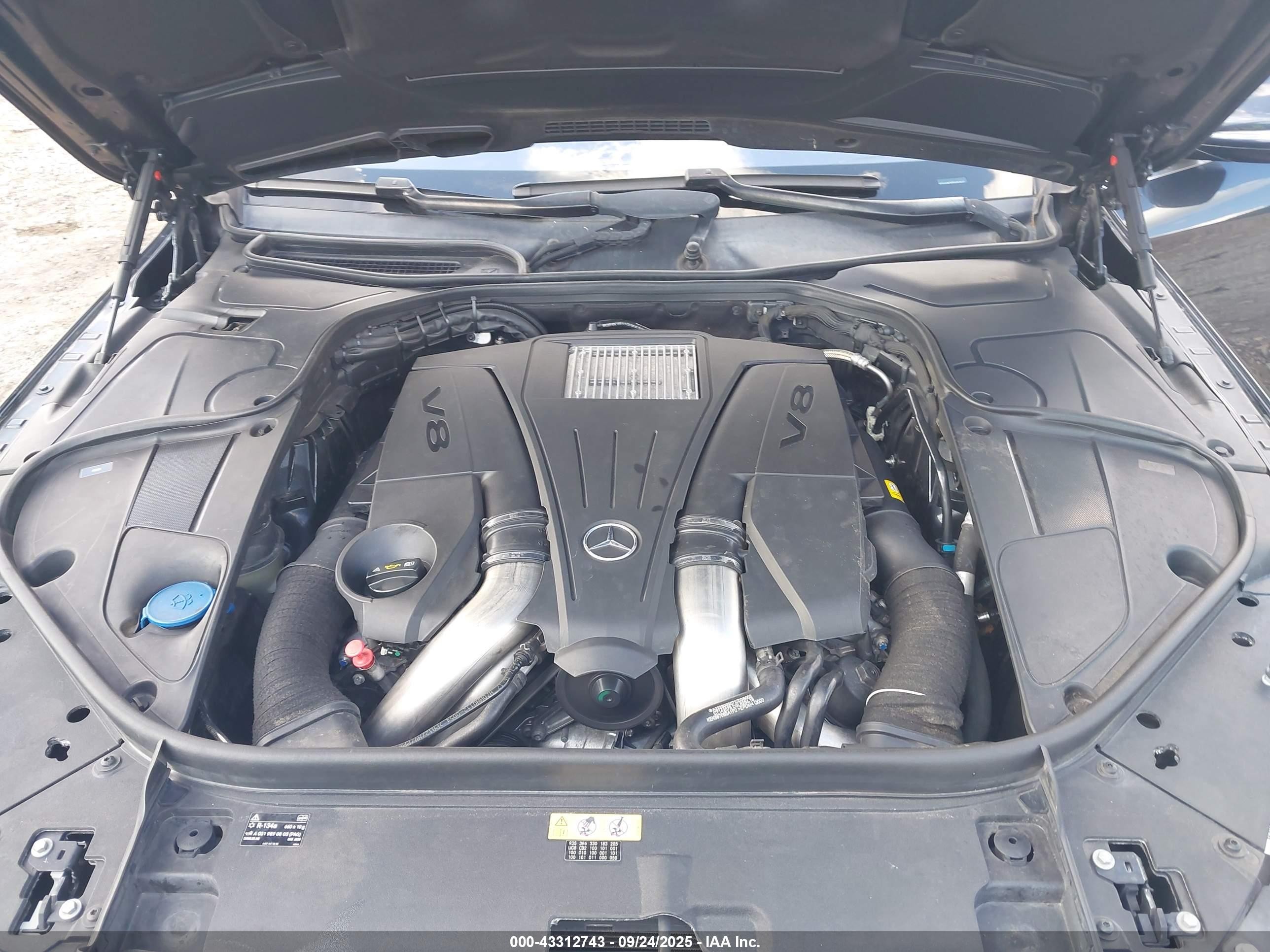 2014 Mercedes-benz S 550   Black vin: WDDUG8CB2EA053833