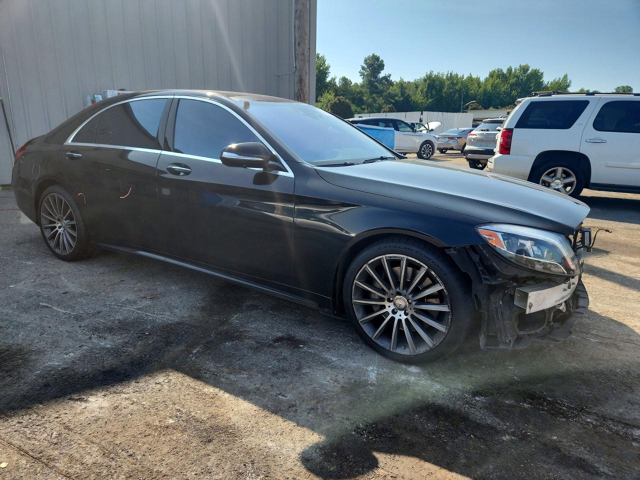 2015 Mercedes-benz S 550 Black vin: WDDUG8CB2FA083254