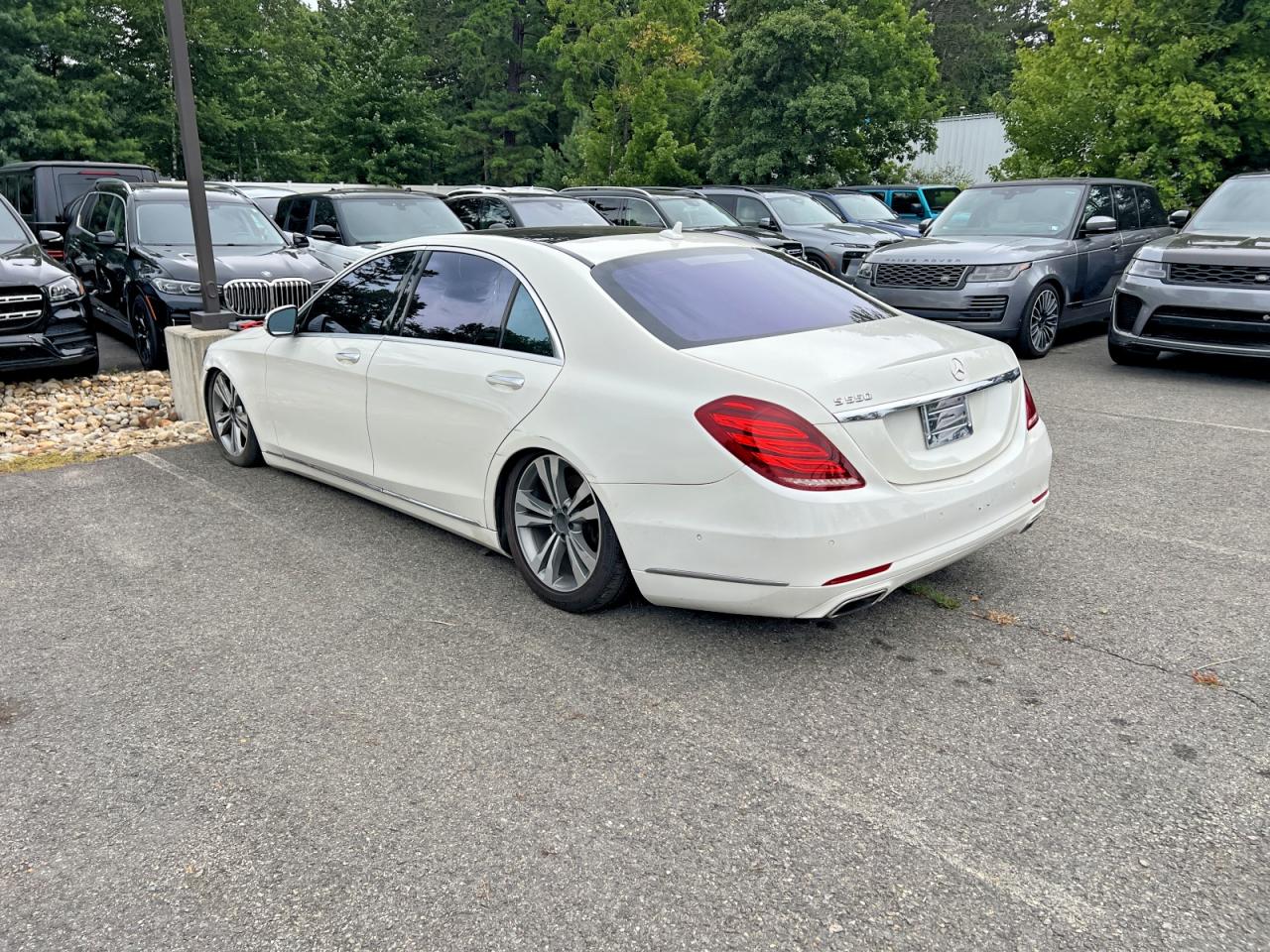2015 Mercedes-benz S 550 White vin: WDDUG8CB2FA093718