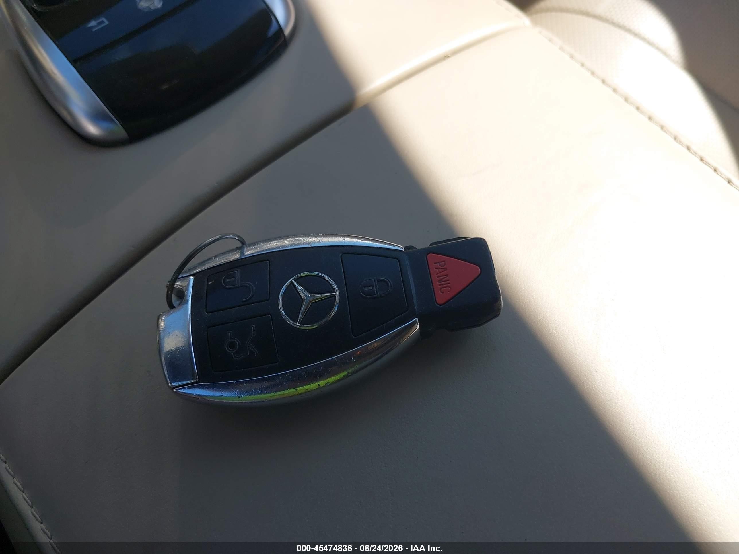 2015 Mercedes-benz S 550   Black vin: WDDUG8CB2FA147082