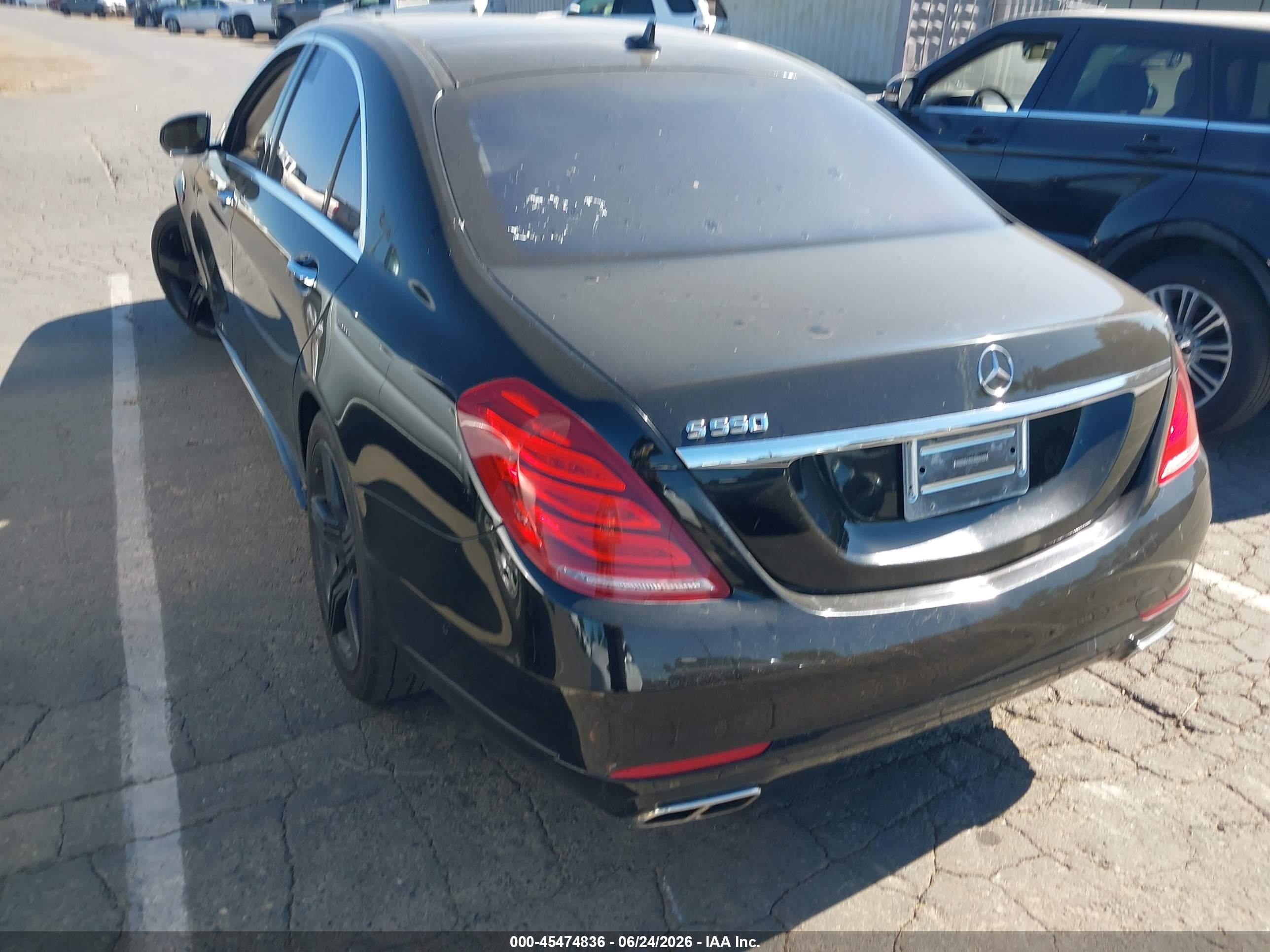 2015 Mercedes-benz S 550   Black vin: WDDUG8CB2FA147082