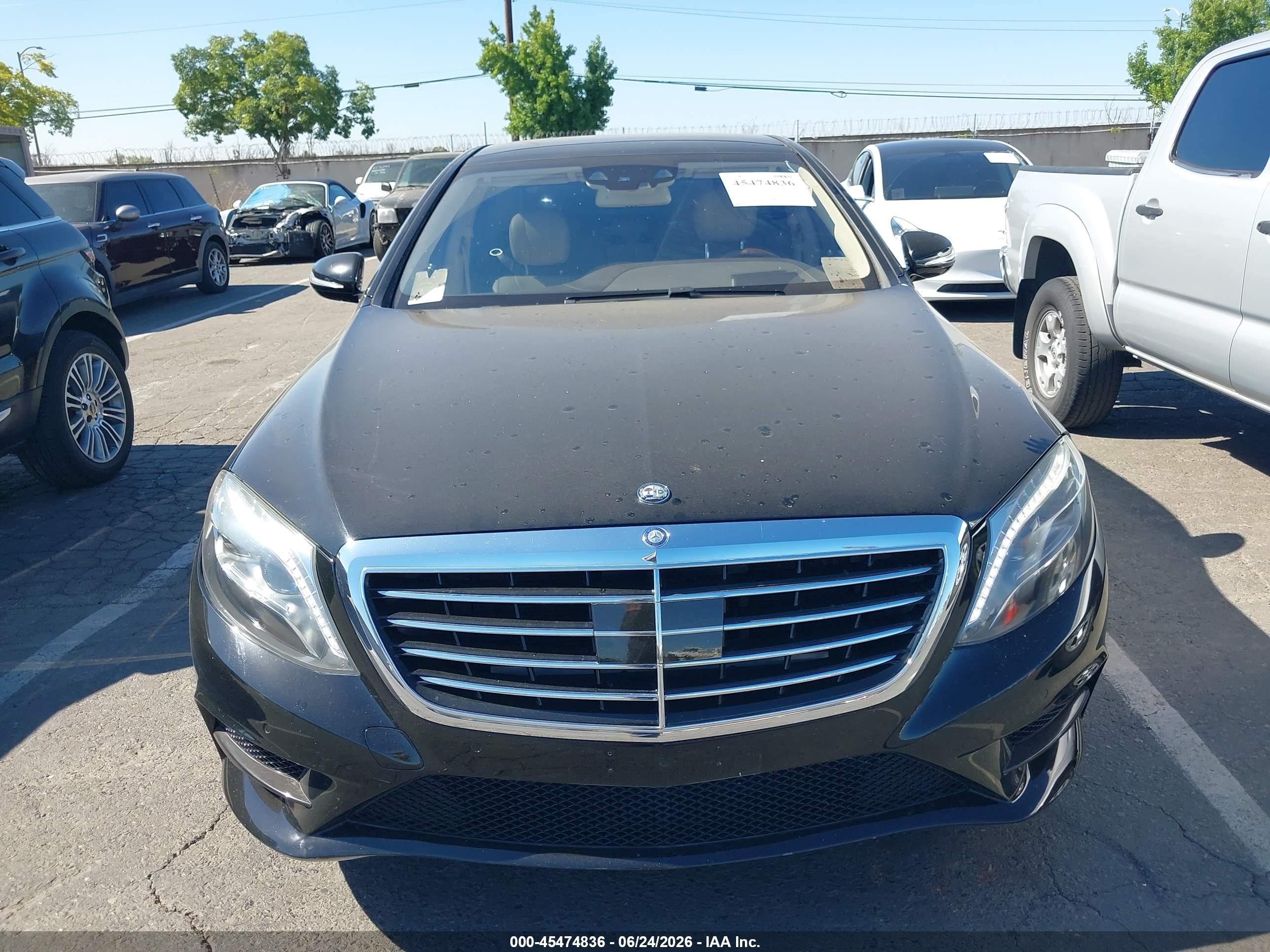 2015 Mercedes-benz S 550   Black vin: WDDUG8CB2FA147082