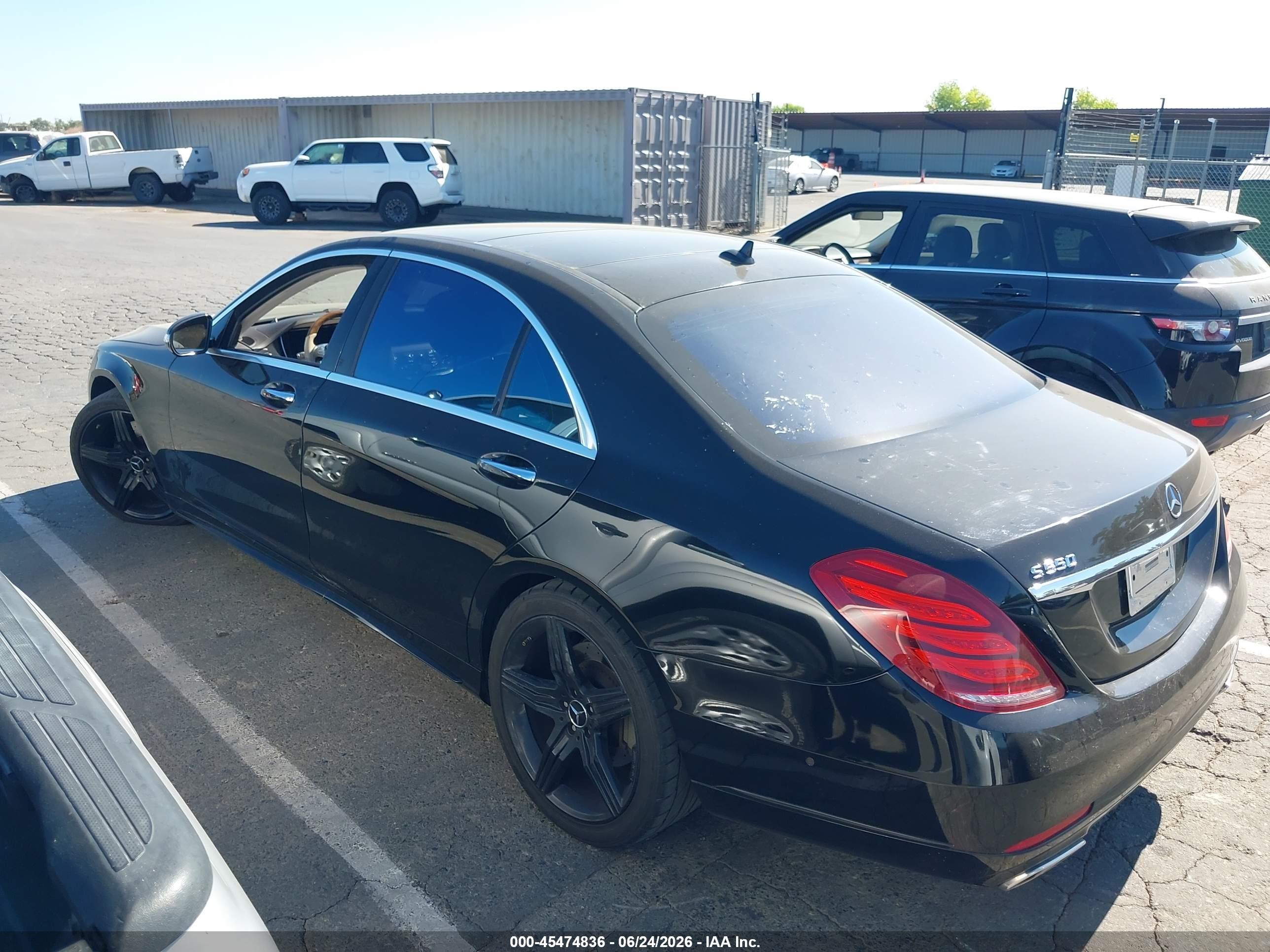 2015 Mercedes-benz S 550   Black vin: WDDUG8CB2FA147082