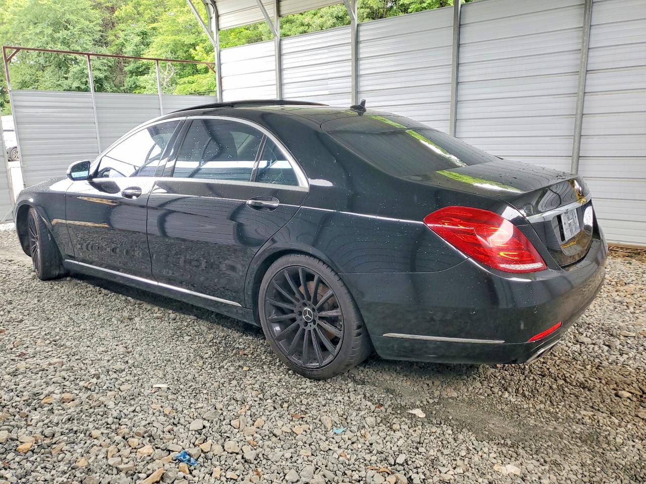 2015 Mercedes-benz S 550 Black vin: WDDUG8CB2FA148099