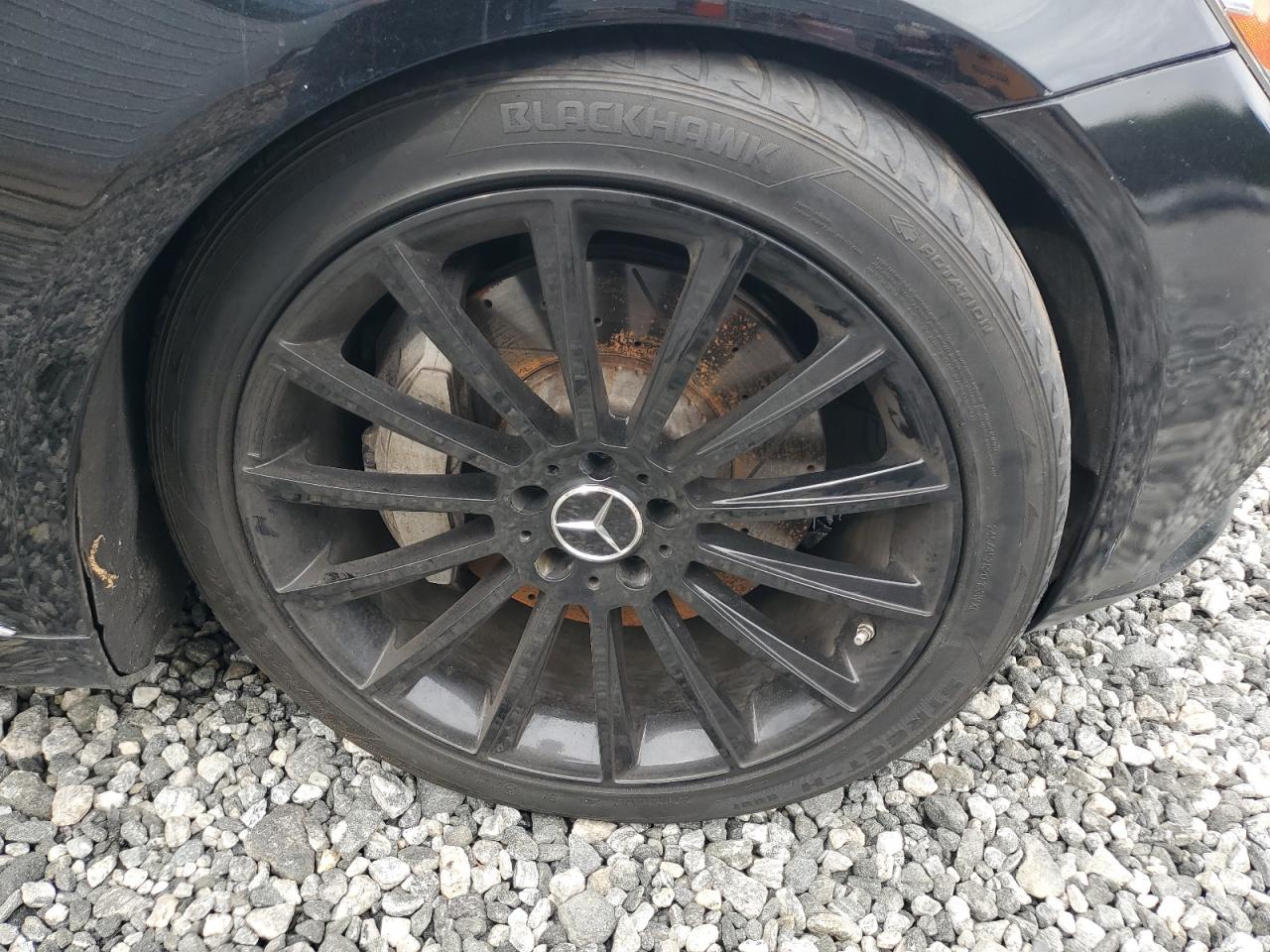 2015 Mercedes-benz S 550 Black vin: WDDUG8CB2FA148099 Damage: Right Front Tire, Worn, Replacement Required