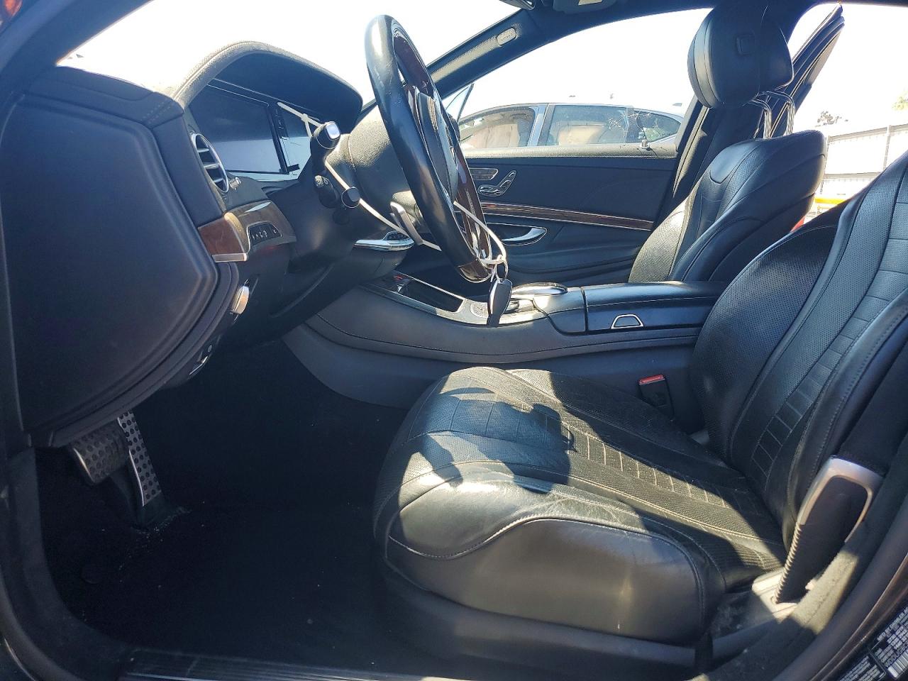 2015 Mercedes-benz S 550 Black vin: WDDUG8CB2FA156655