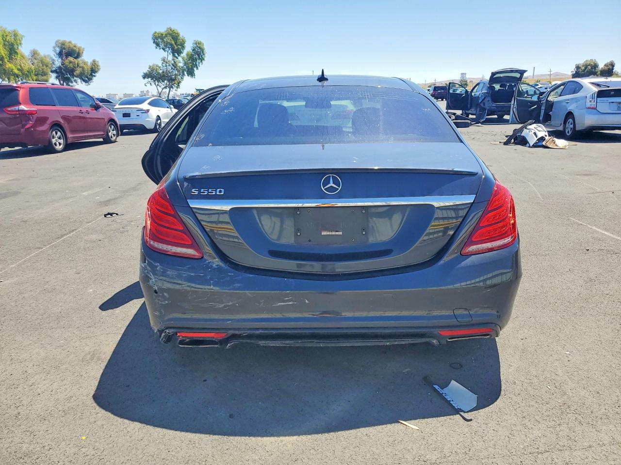 2015 Mercedes-benz S 550 Black vin: WDDUG8CB2FA156655