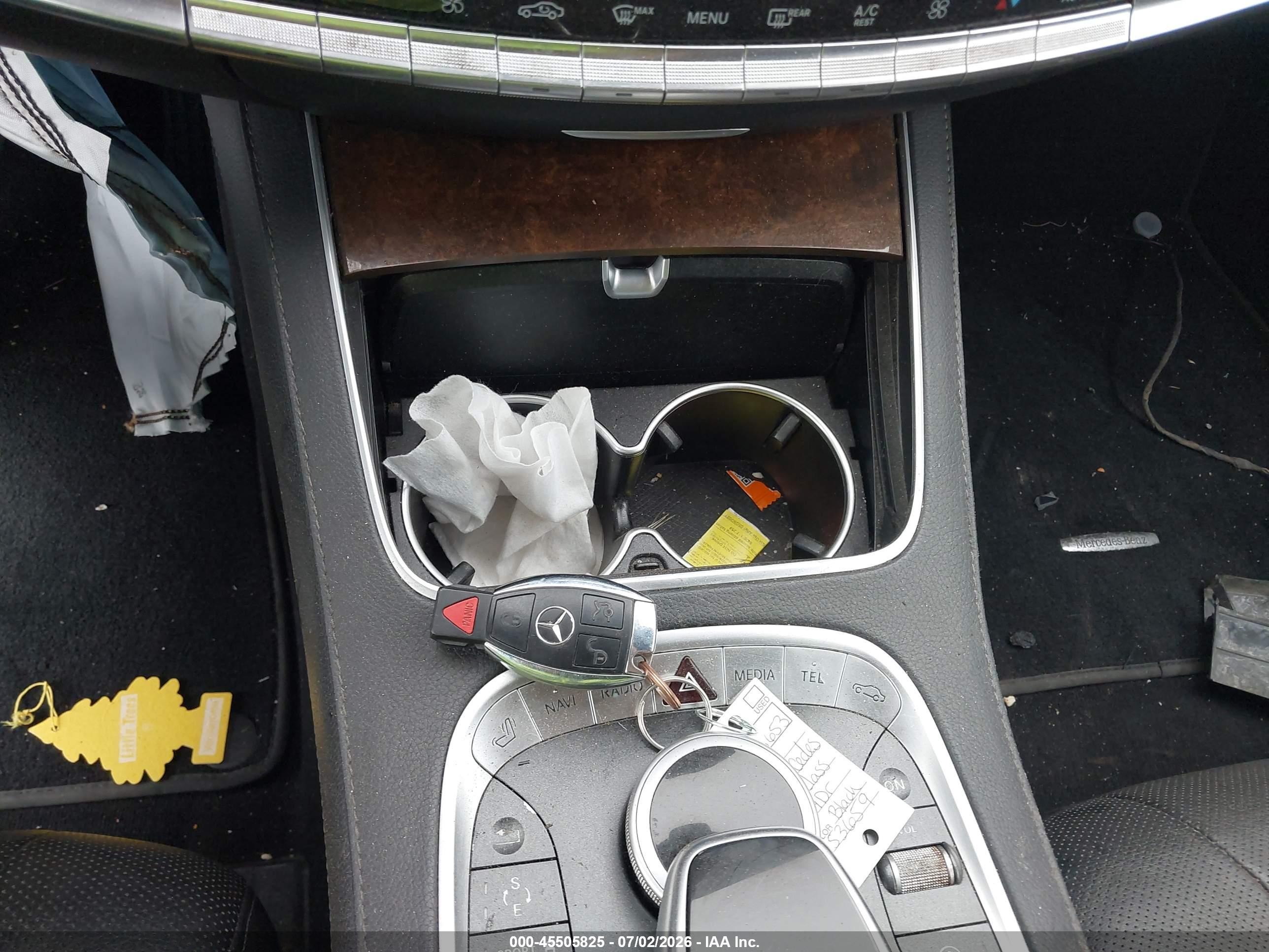 2015 Mercedes-benz S 550   Black vin: WDDUG8CB2FA164495