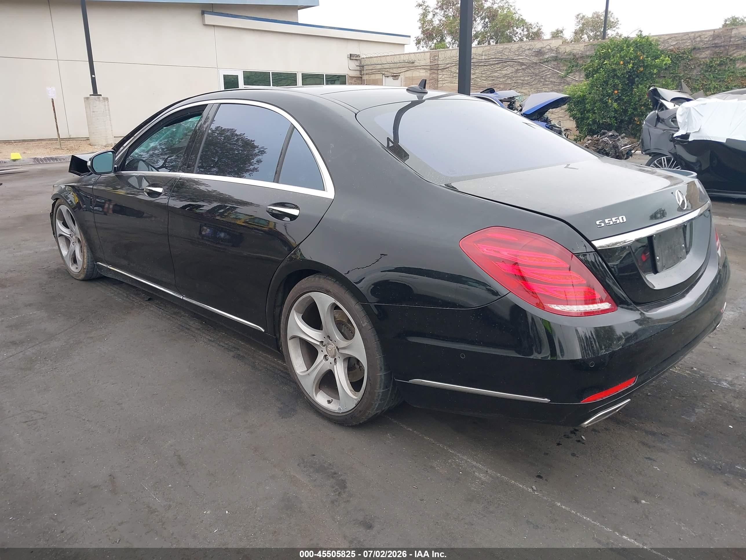 2015 Mercedes-benz S 550   Black vin: WDDUG8CB2FA164495