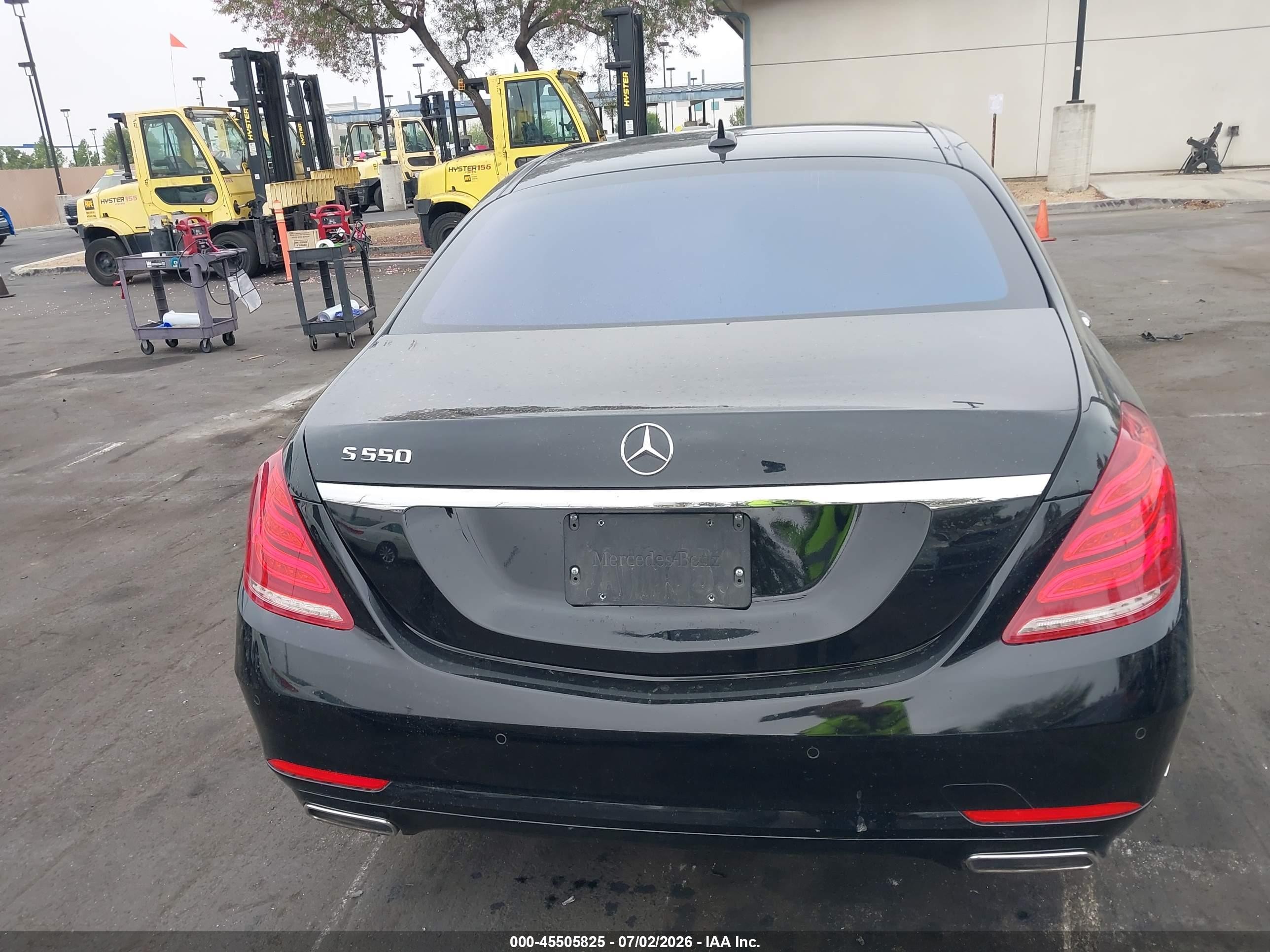 2015 Mercedes-benz S 550   Black vin: WDDUG8CB2FA164495