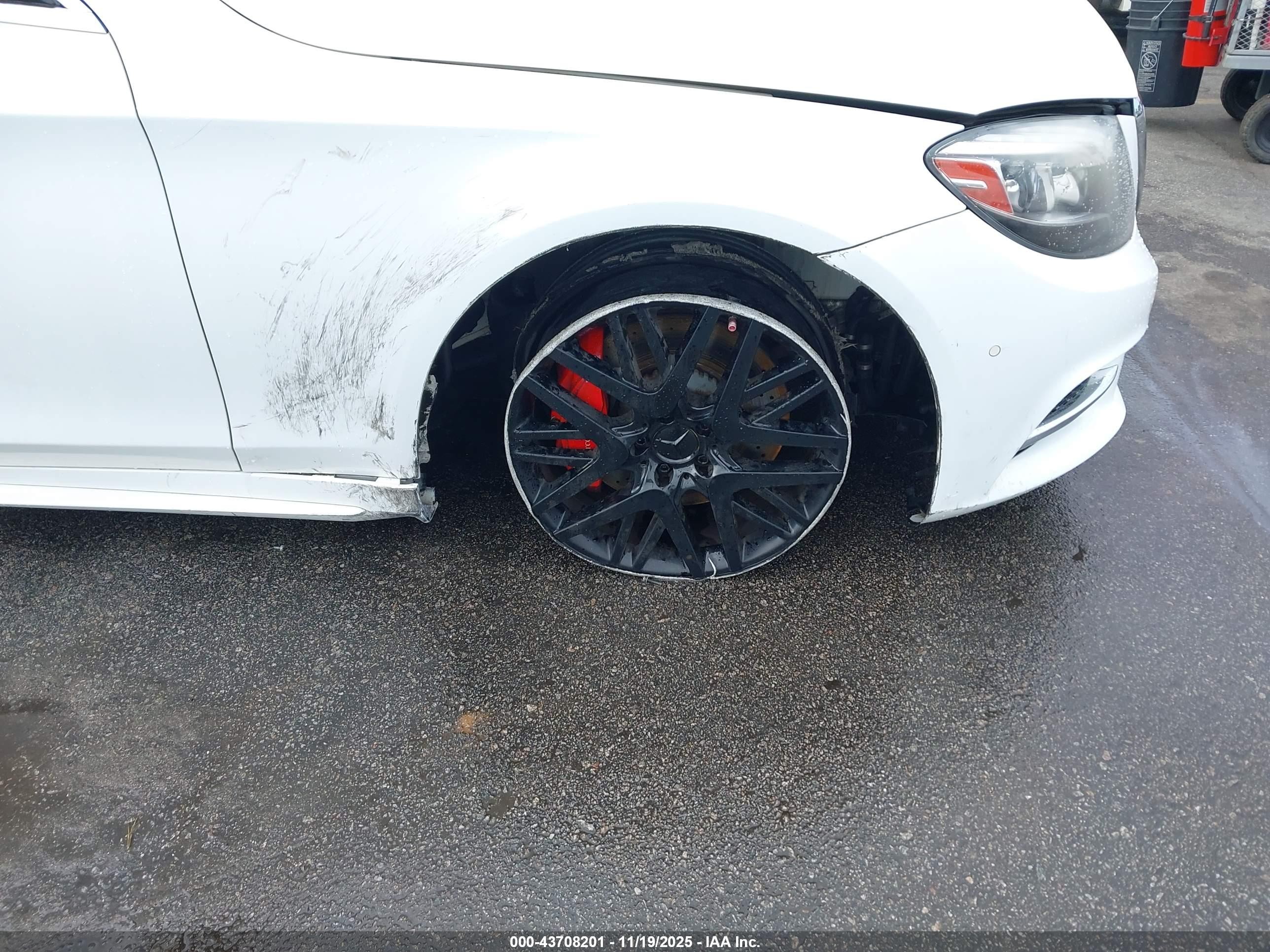 2014 Mercedes-benz S 550   White vin: WDDUG8CB3EA011719