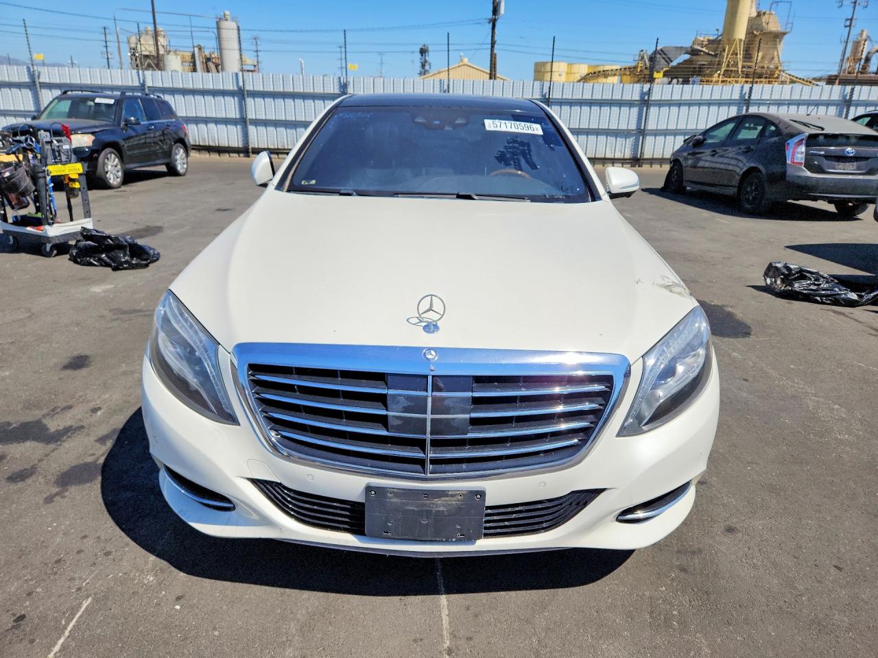 2014 Mercedes-benz S 550 White vin: WDDUG8CB3EA060080