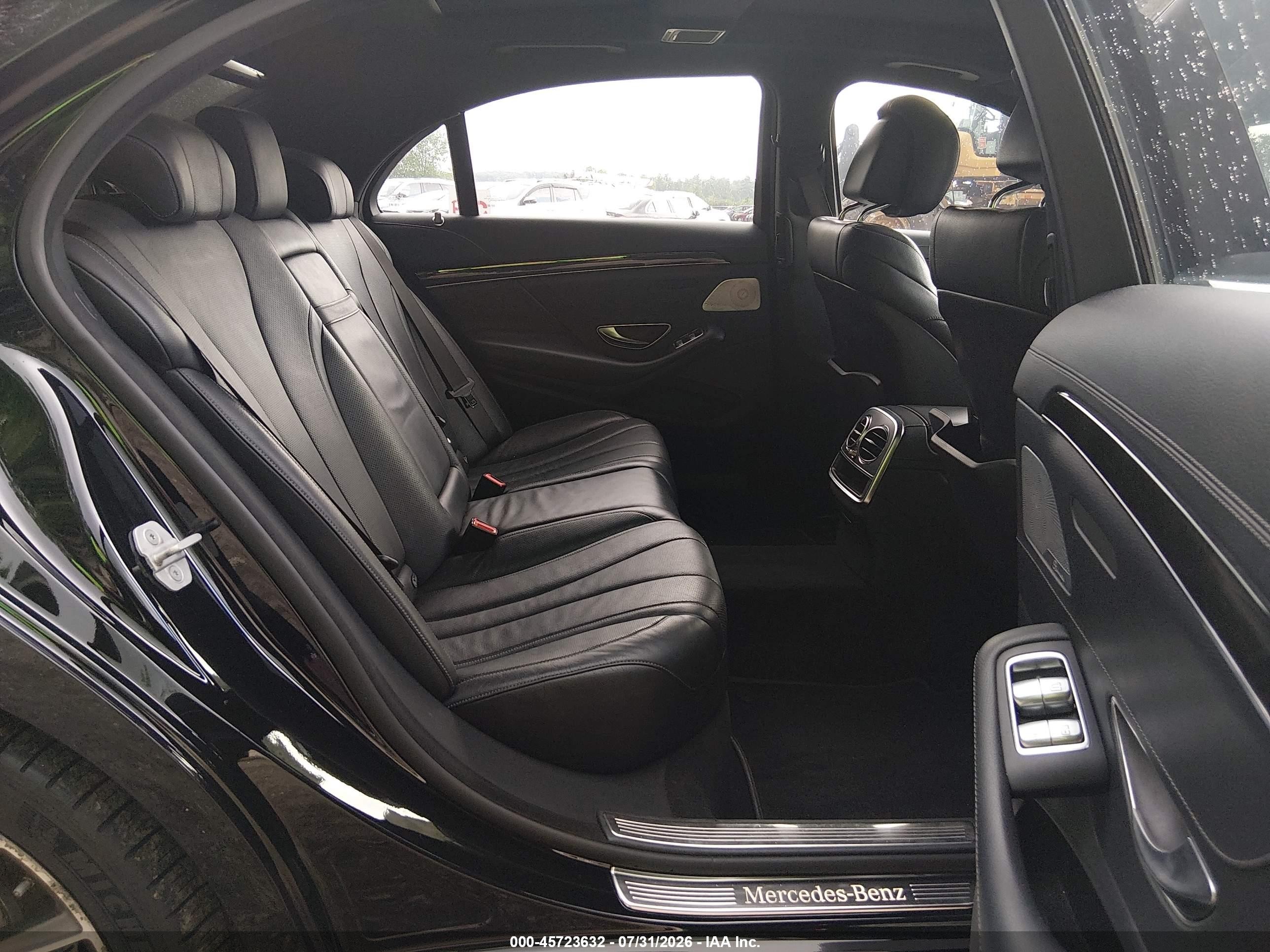 2015 Mercedes-benz S 550   Black vin: WDDUG8CB3FA076698