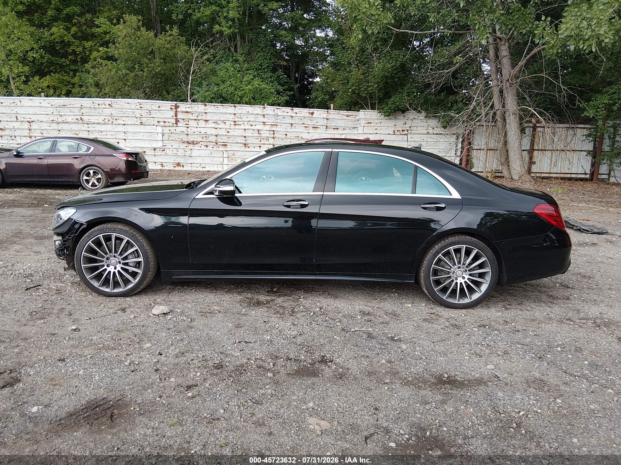 2015 Mercedes-benz S 550   Black vin: WDDUG8CB3FA076698