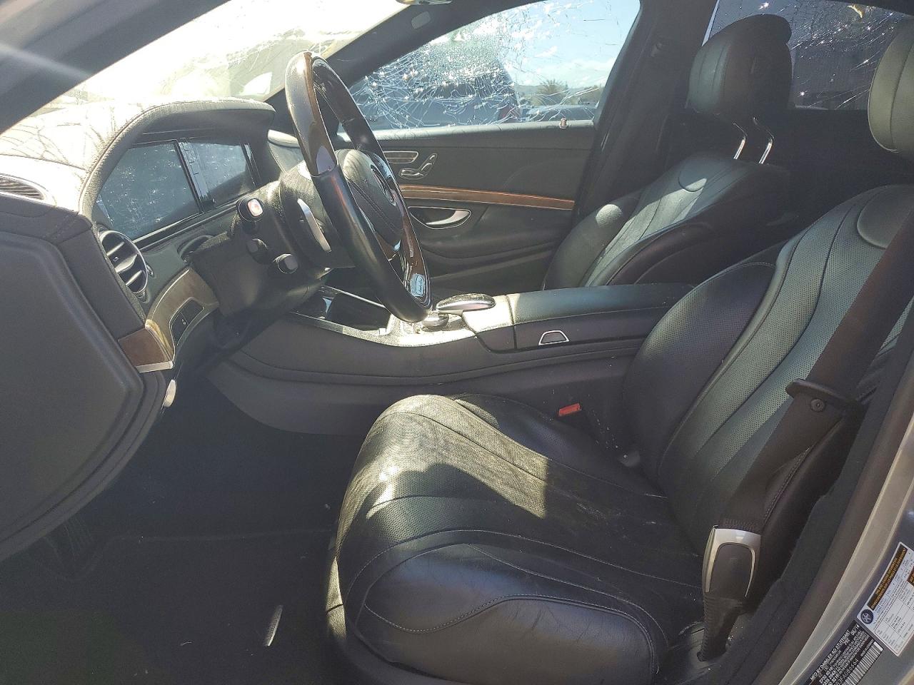 2015 Mercedes-benz S 550 Silver vin: WDDUG8CB3FA086664