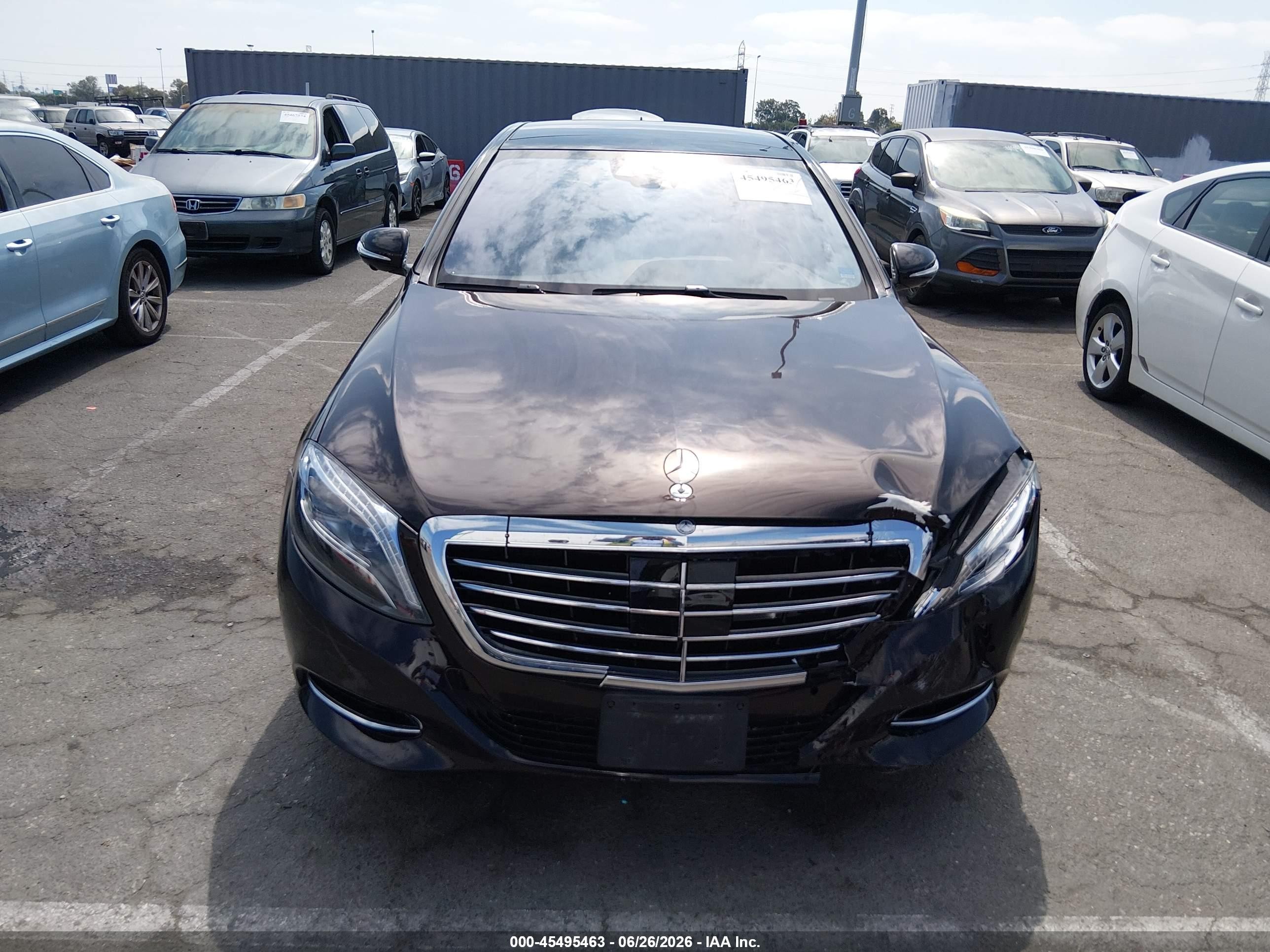 2015 Mercedes-benz S 550   Maroon vin: WDDUG8CB3FA202901