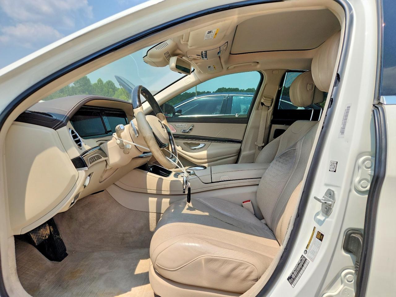 2017 Mercedes-benz S 550 White vin: WDDUG8CB3HA315170