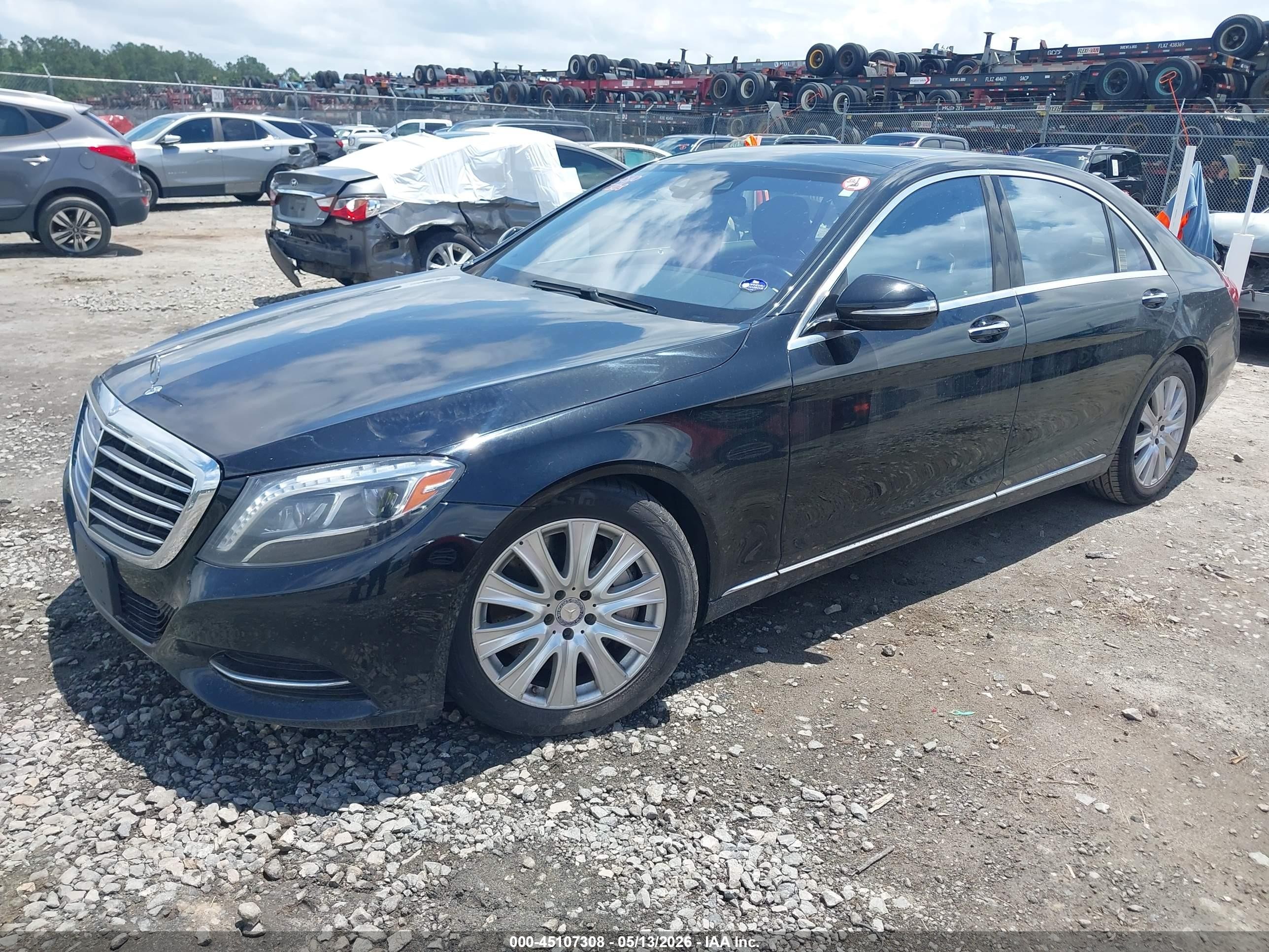 2014 Mercedes-benz S 550   Black vin: WDDUG8CB4EA007047