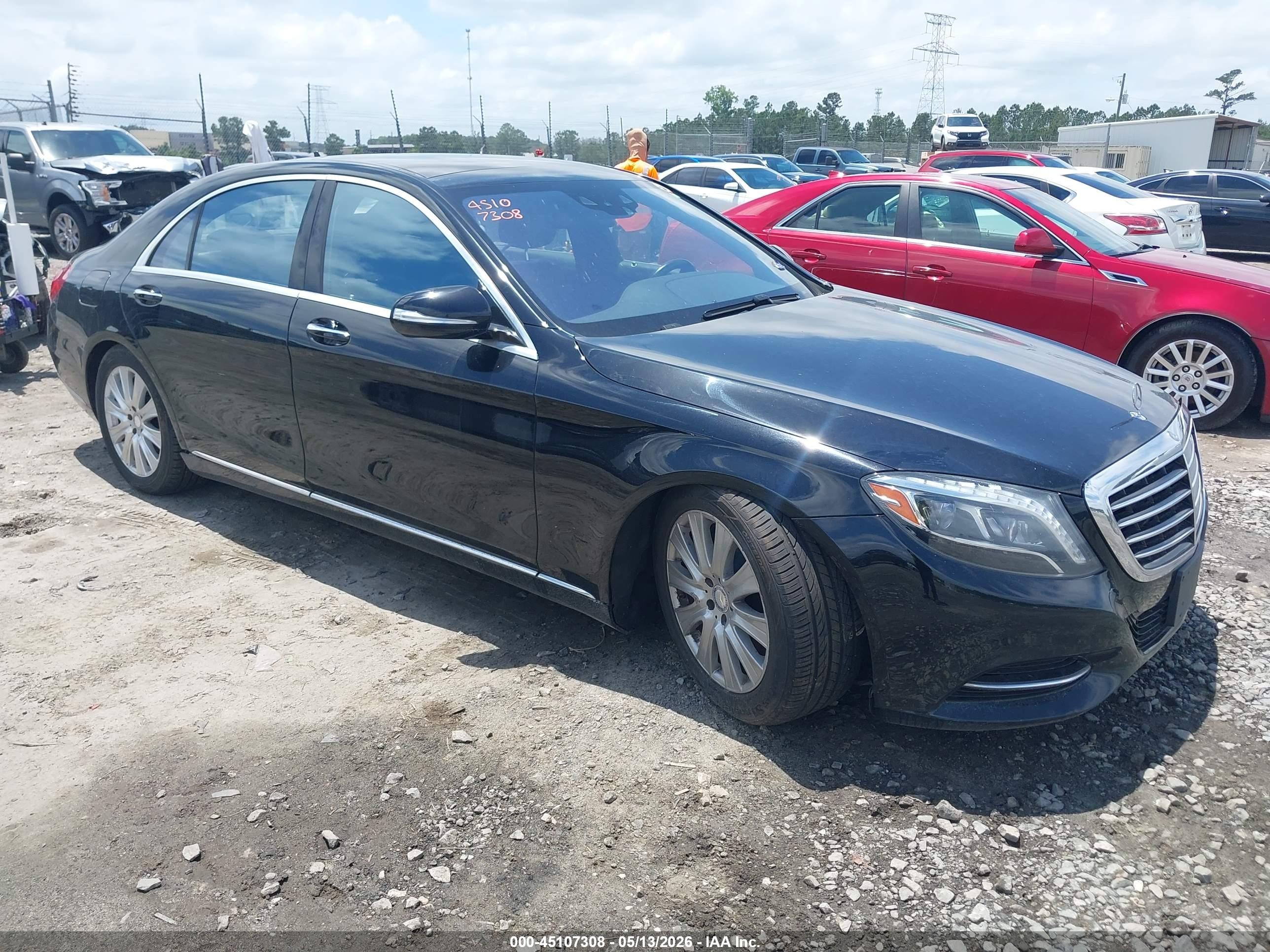 2014 Mercedes-benz S 550   Black vin: WDDUG8CB4EA007047