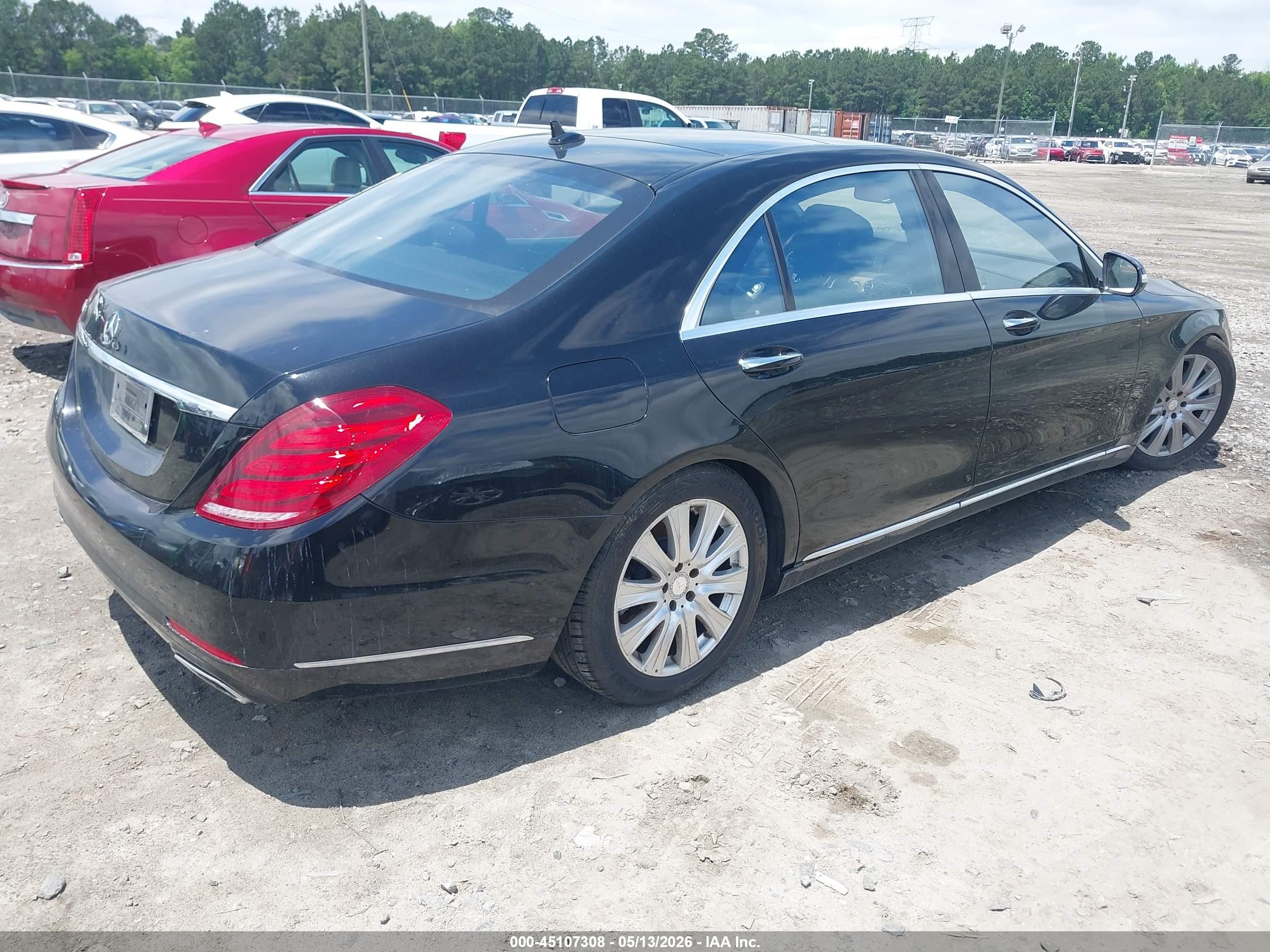2014 Mercedes-benz S 550   Black vin: WDDUG8CB4EA007047