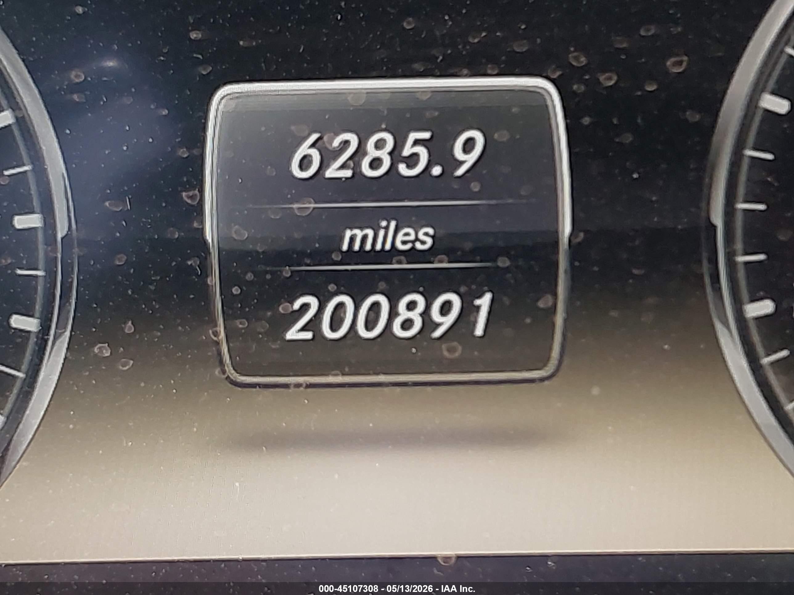 2014 Mercedes-benz S 550   Black vin: WDDUG8CB4EA007047