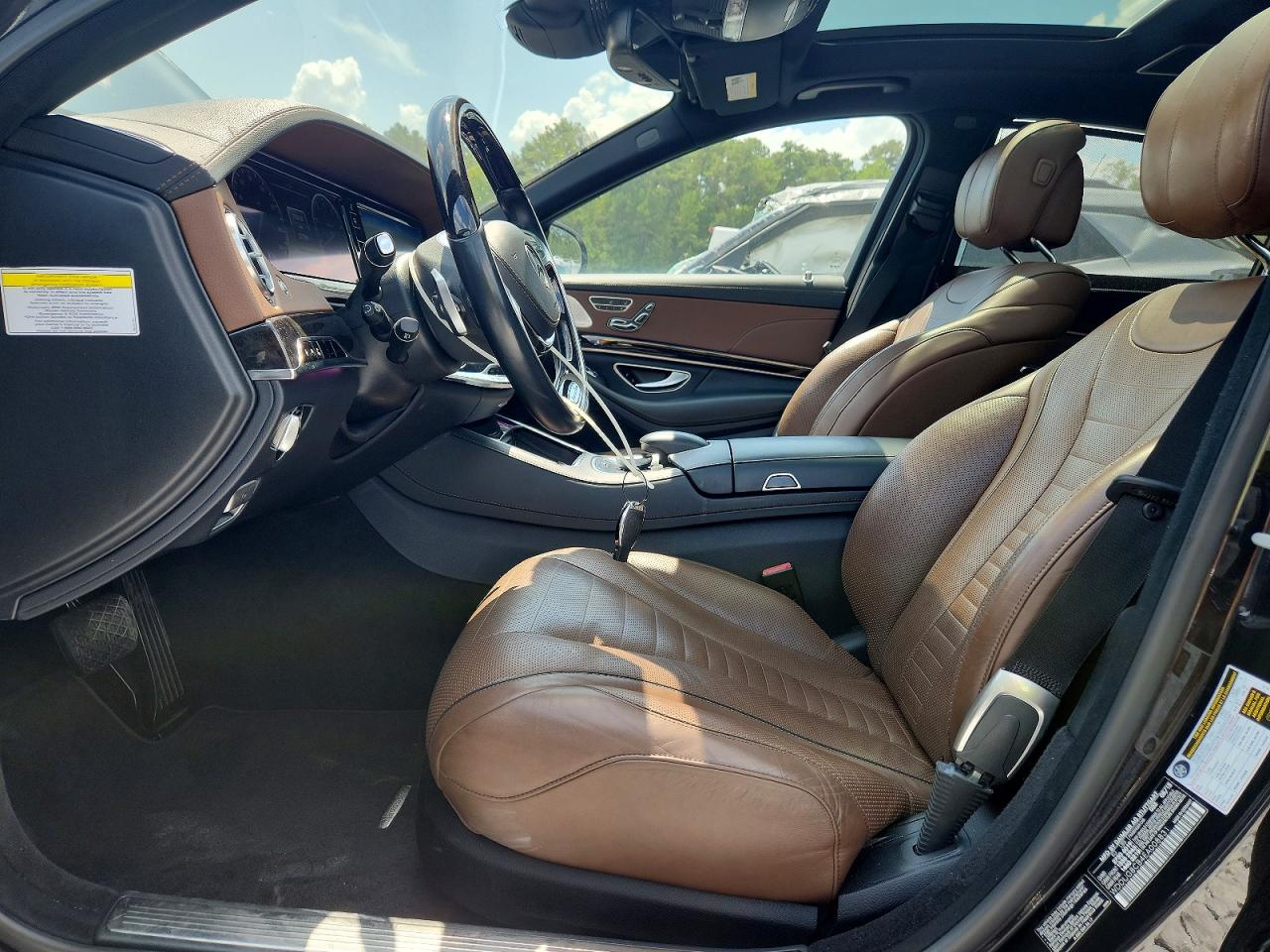 2014 Mercedes-benz S 550 Черный vin: WDDUG8CB4EA008831