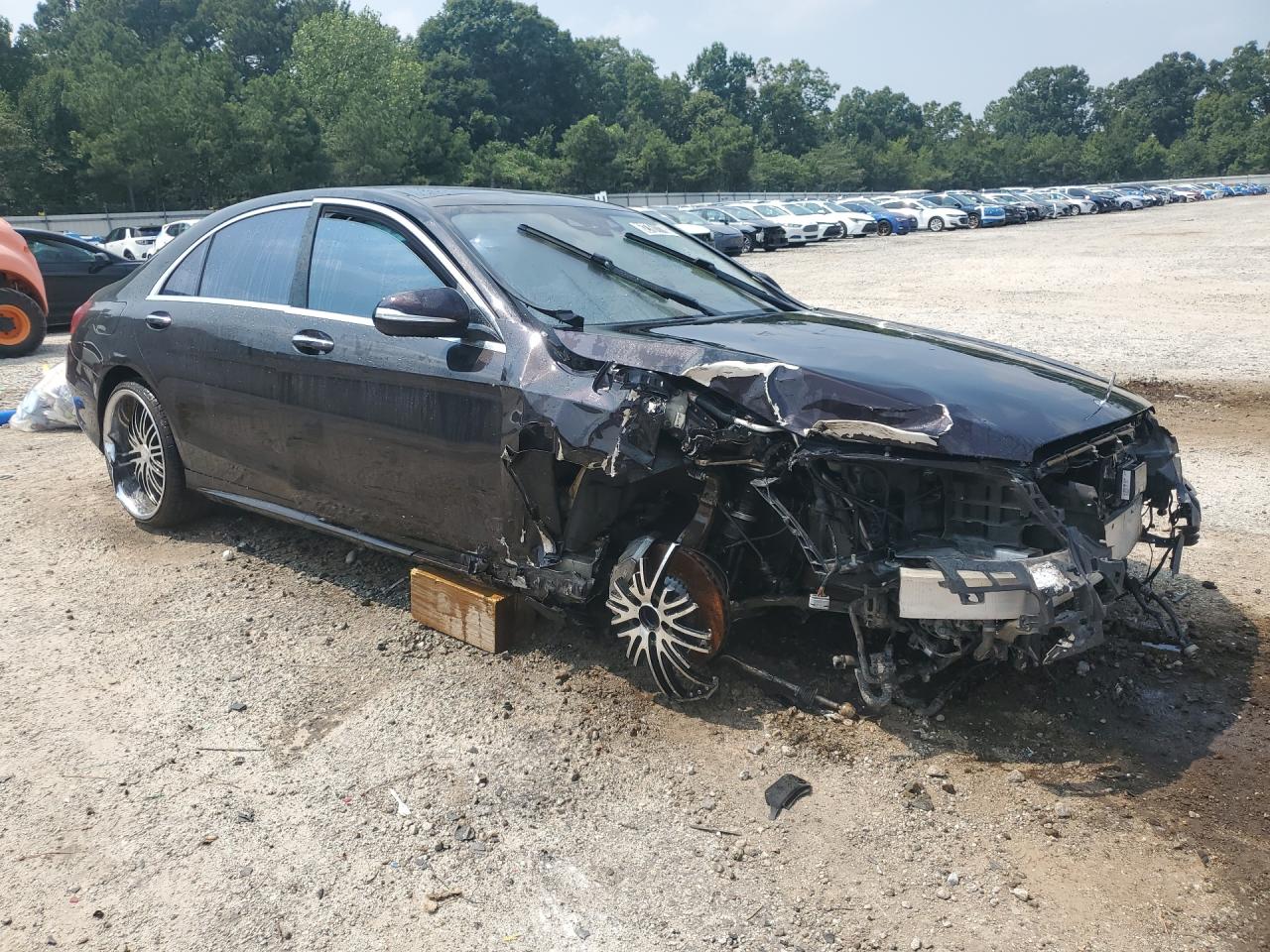 2014 Mercedes-benz S 550 Black vin: WDDUG8CB4EA009154 Damage: Right Head Lamp, Missing, Replacement Required