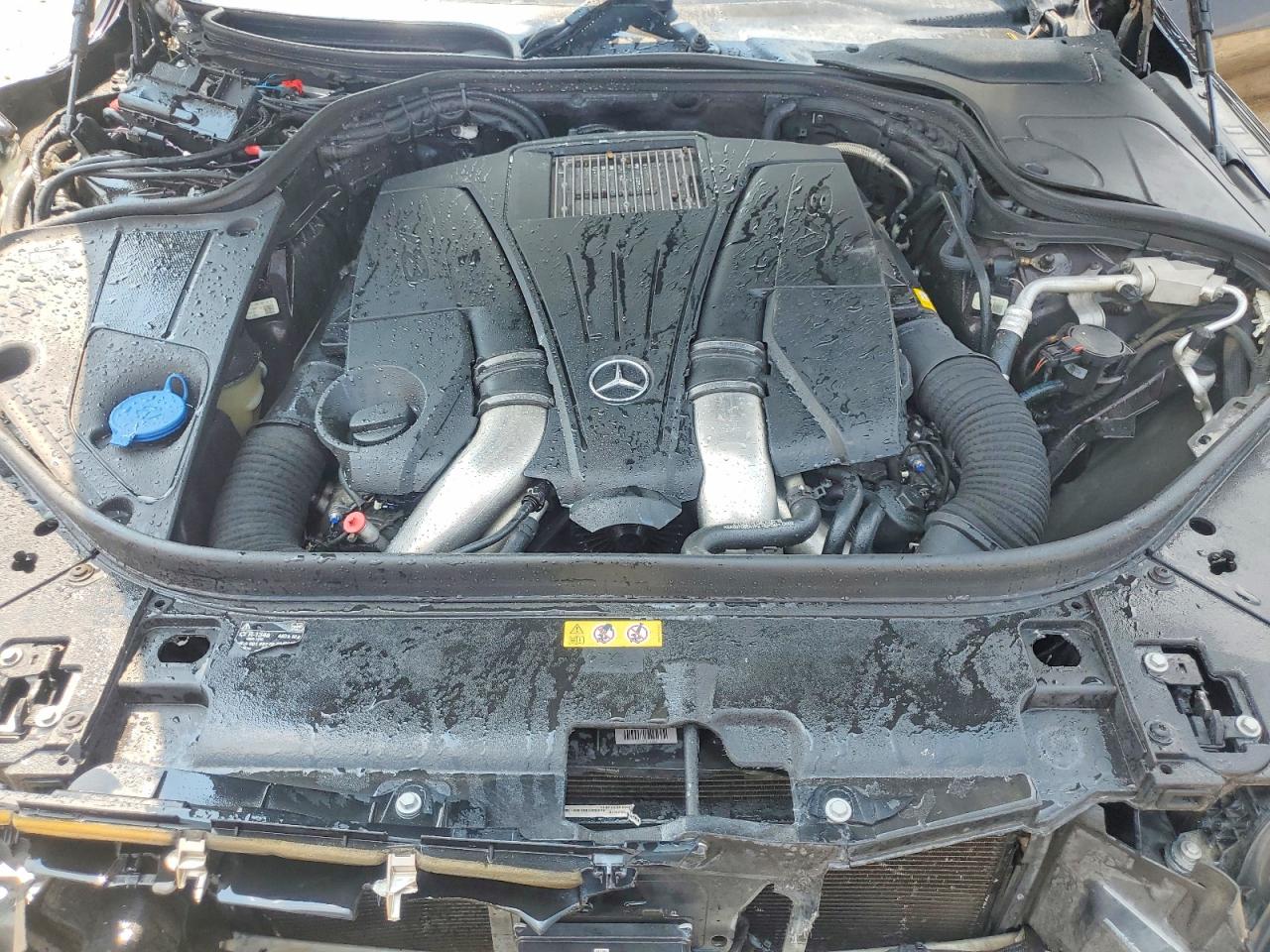 2014 Mercedes-benz S 550 Black vin: WDDUG8CB4EA009154