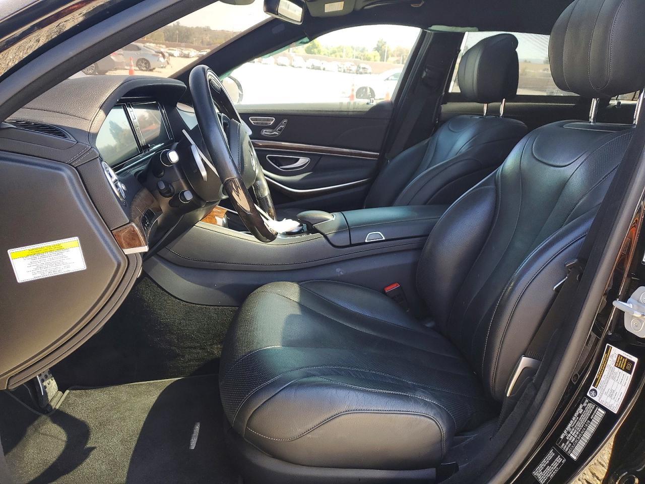 2014 Mercedes-benz S 550 Black vin: WDDUG8CB4EA041828