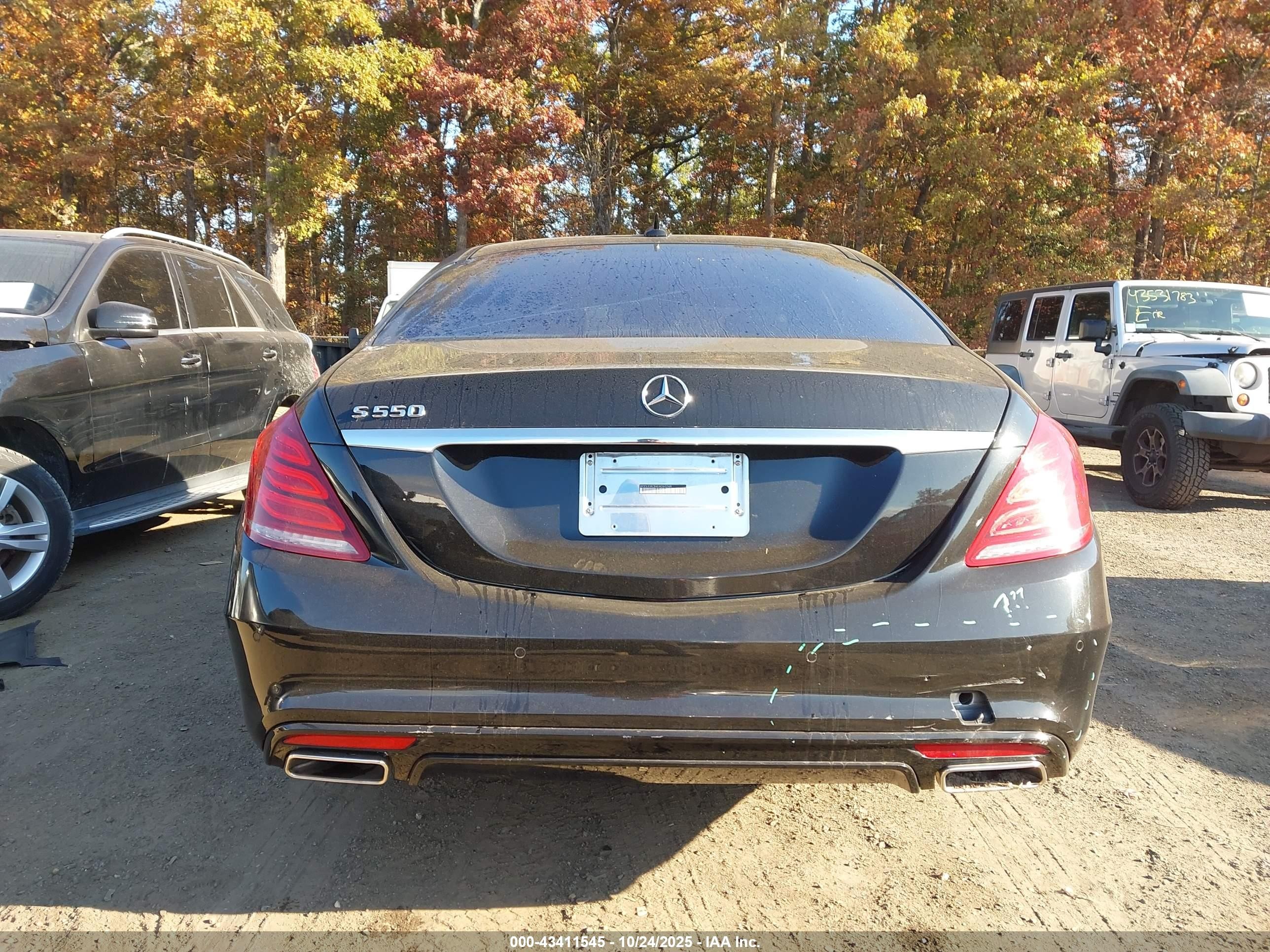 2014 Mercedes-benz S 550   Black vin: WDDUG8CB4EA060248